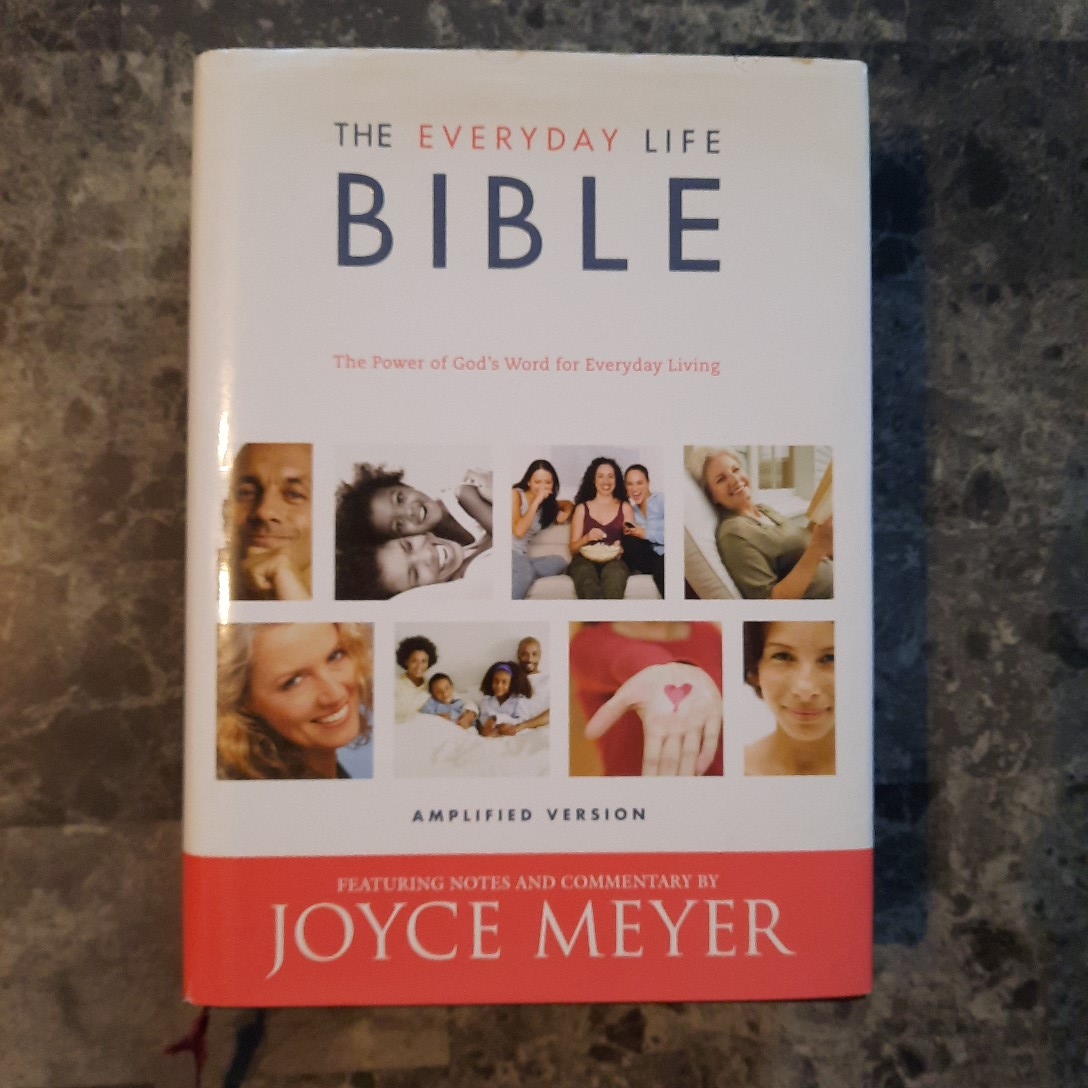 Sale image for b887cfe3-17f6-42a3-96b2-8ebbb8c96374-Qpw2imGuzodl8PpM35IDgogbISx1