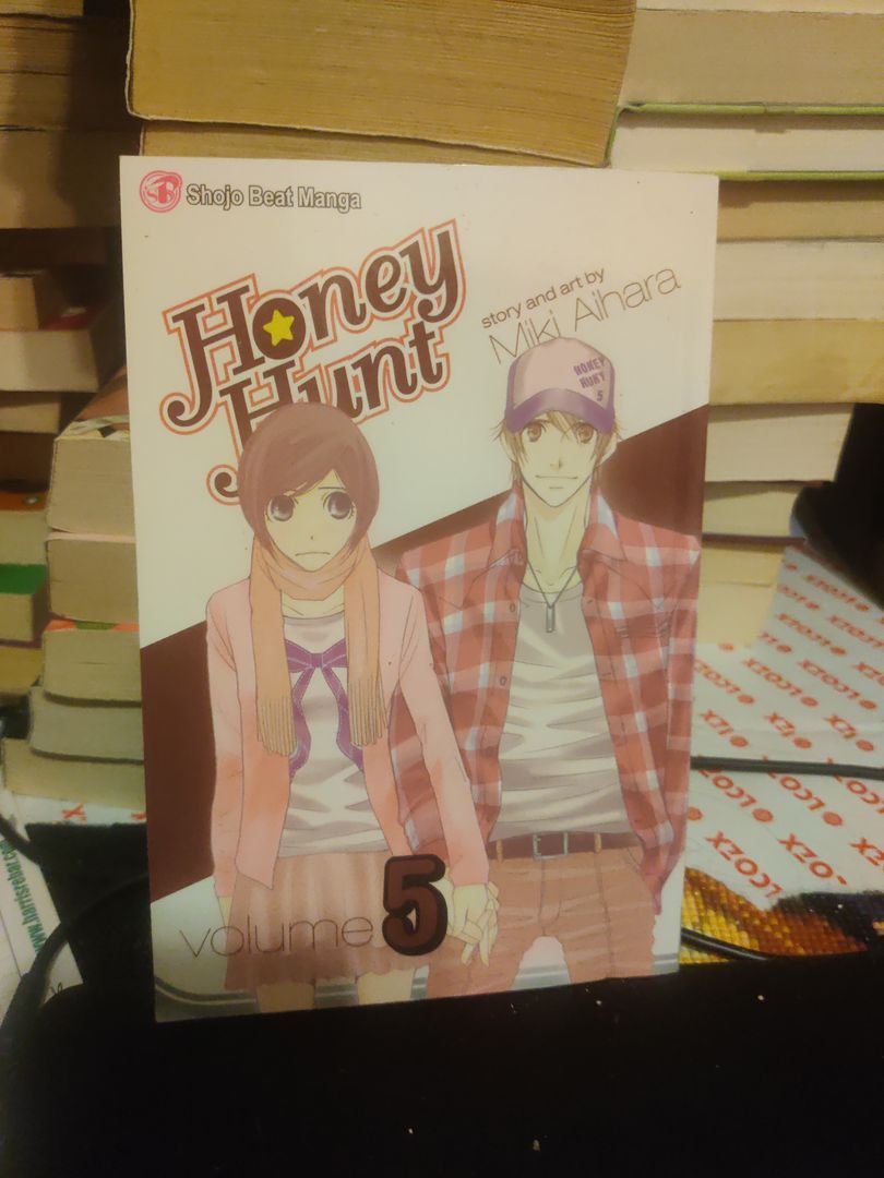 Honey Hunt, Vol. 5