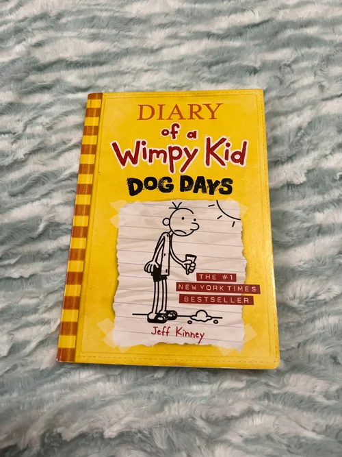 Diary Of A Wimpy Kid 04 Dog Days