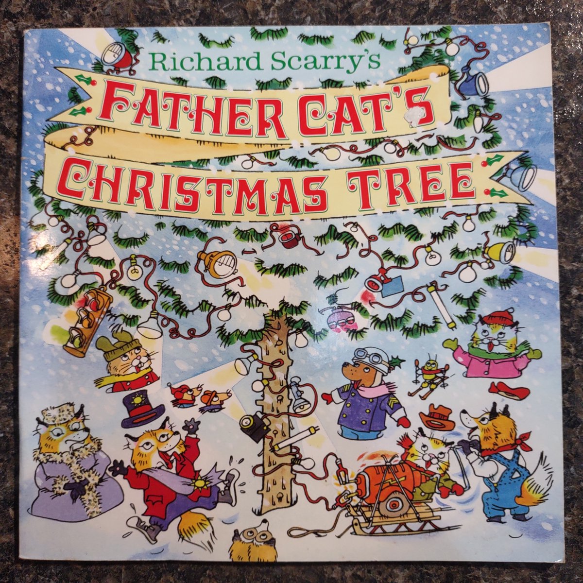 Richard Scarry's Father Cat's Christmas Tree by Richard Scarry