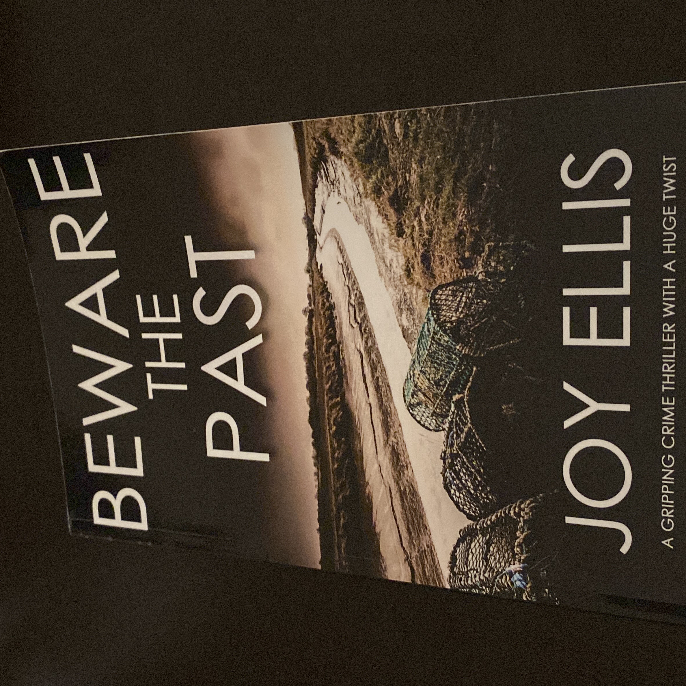 BEWARE the PAST a Gripping Crime Thriller with a Huge Twist