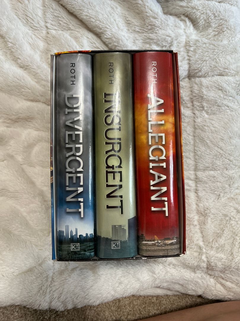 Divergent Series 3-Book Box Set