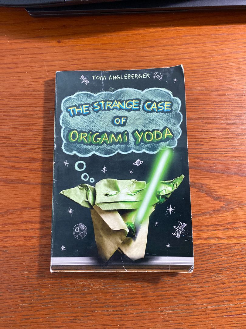 The Strange Case of Origami Yoda (Origami Yoda #1)