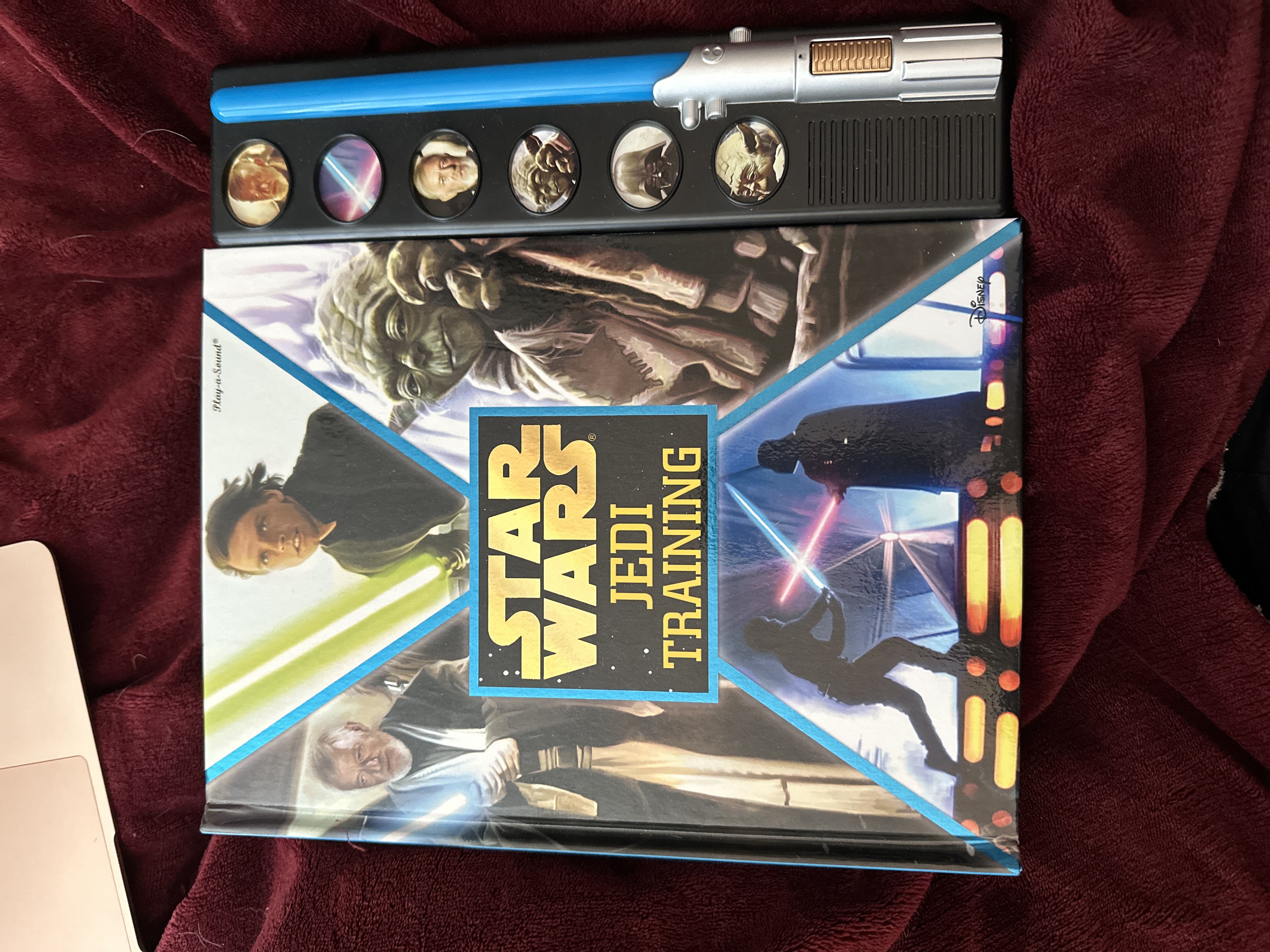 Star Wars Saga Light Saber Book O/P