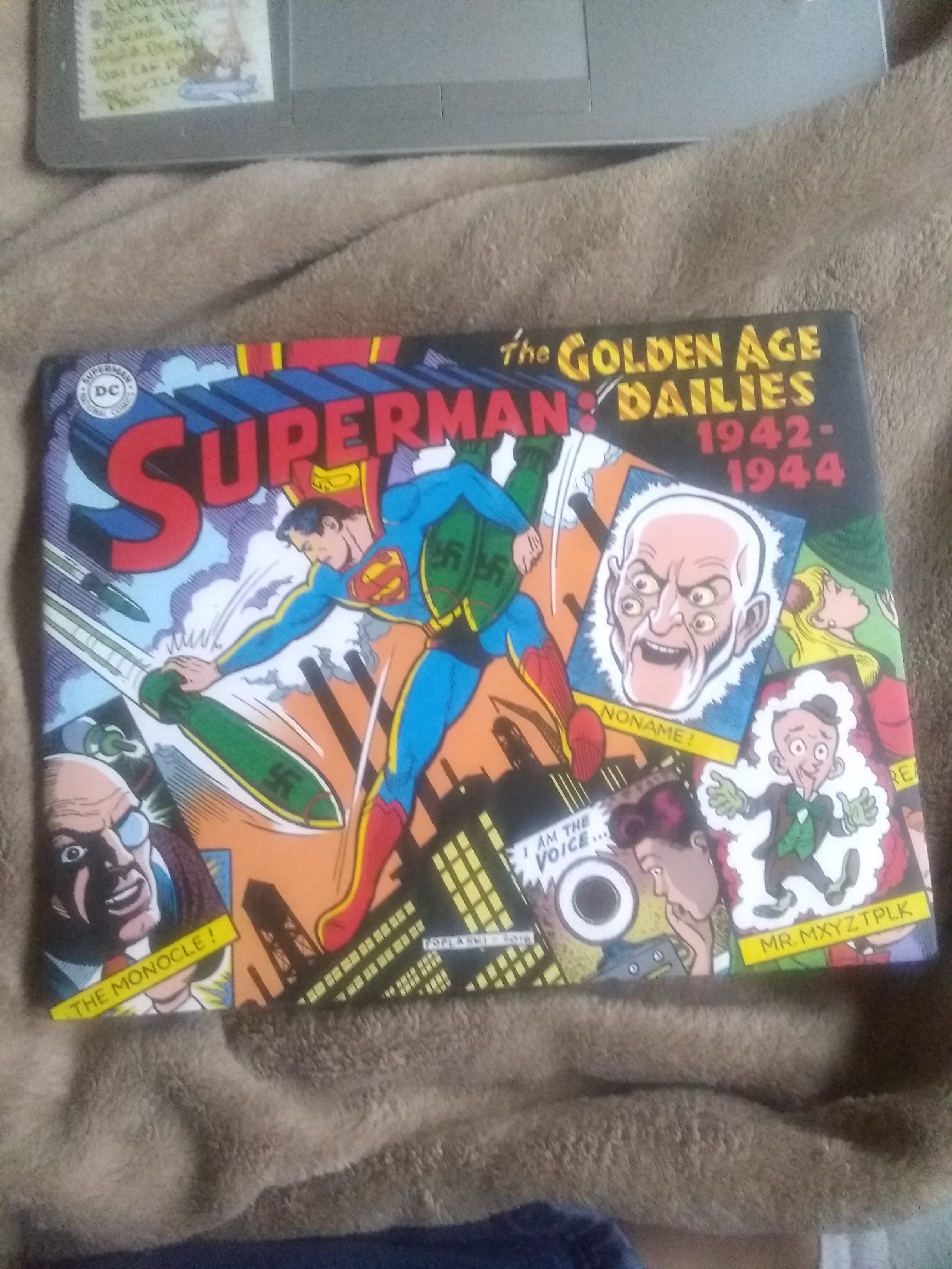 Superman: the Golden Age Newspaper Dailies: 1942-1944