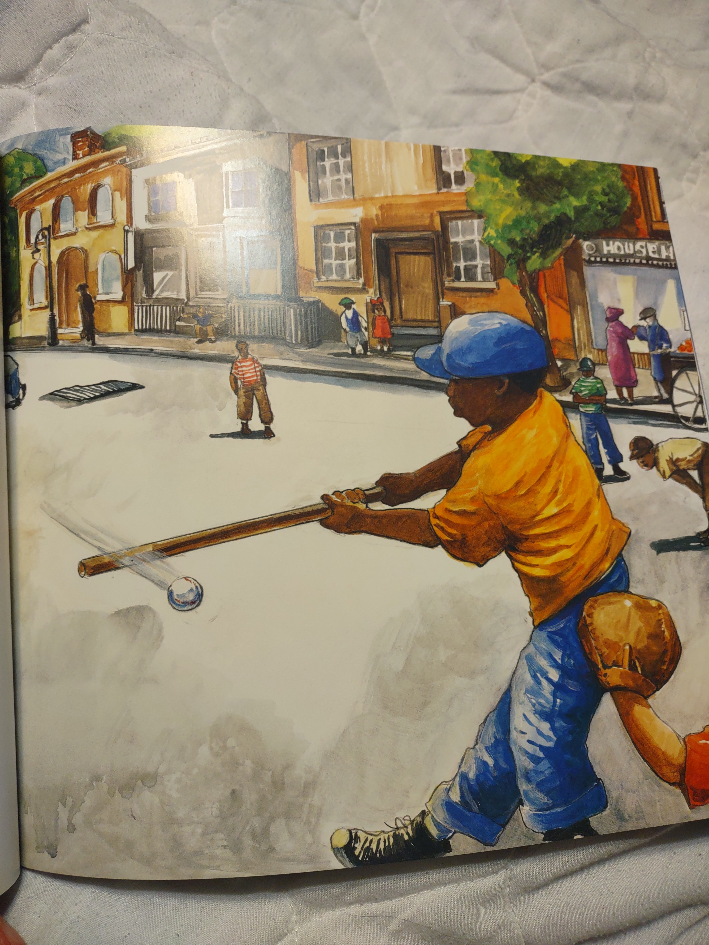 Luke Goes to Bat by Rachel Isadora , Paperback | Pangobooks