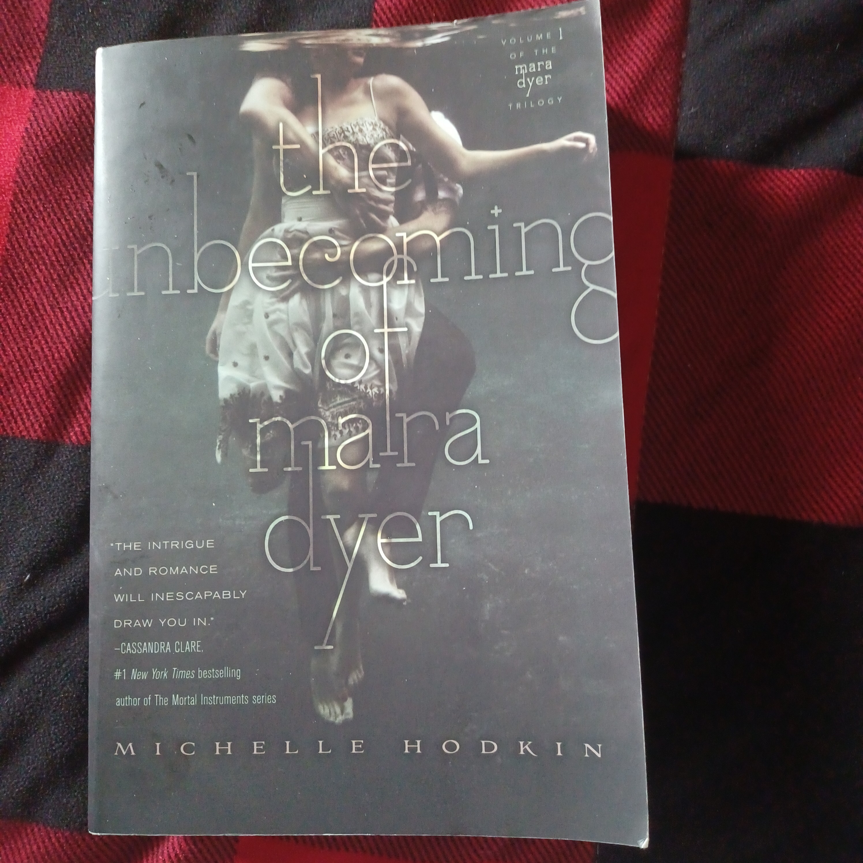 The Unbecoming of Mara Dyer