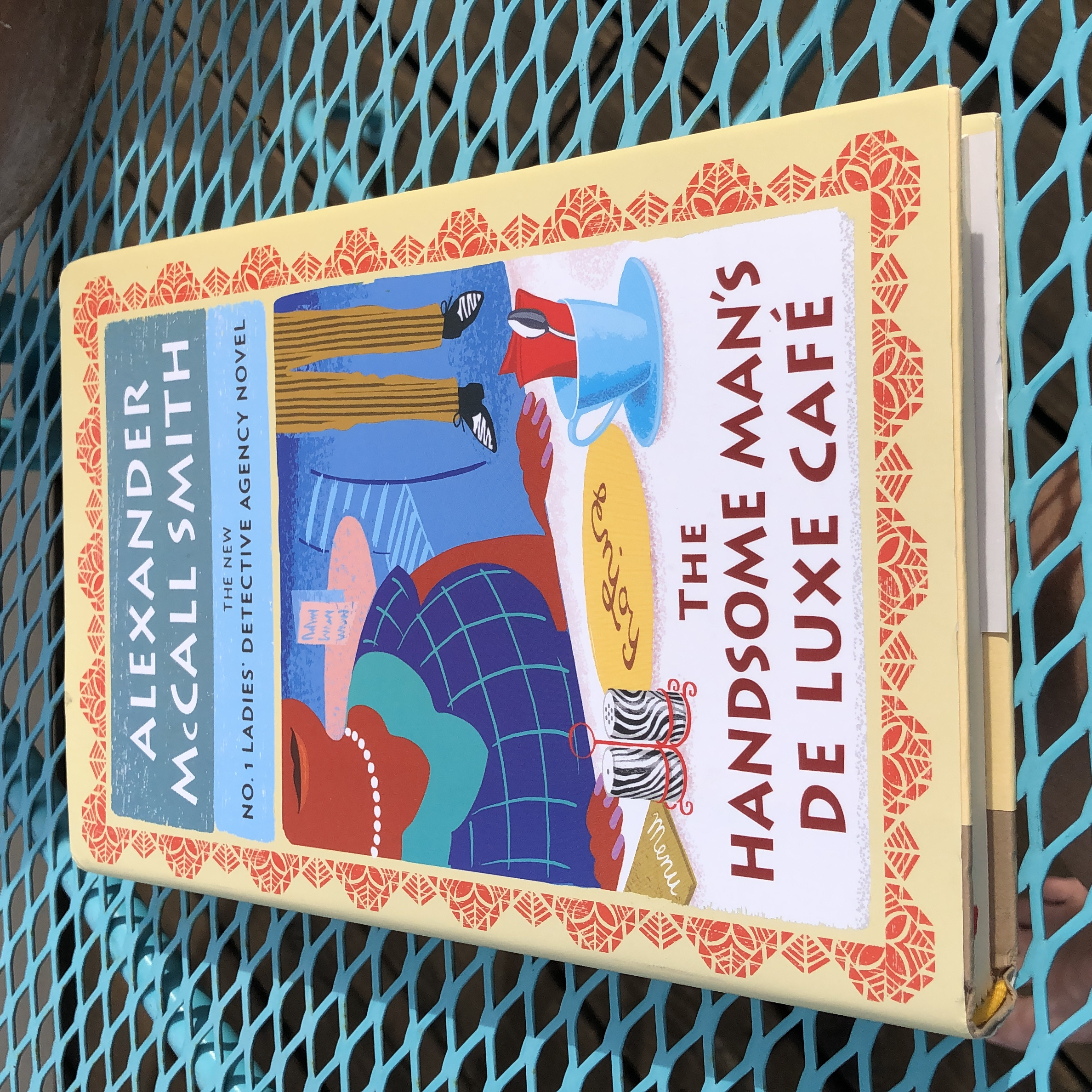 The Handsome Man's de Luxe Café