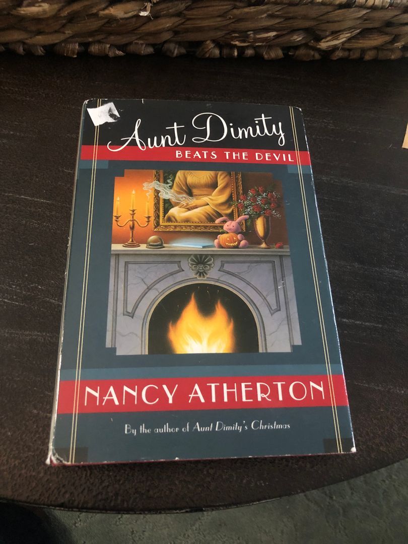 Aunt Dimity Beats the Devil