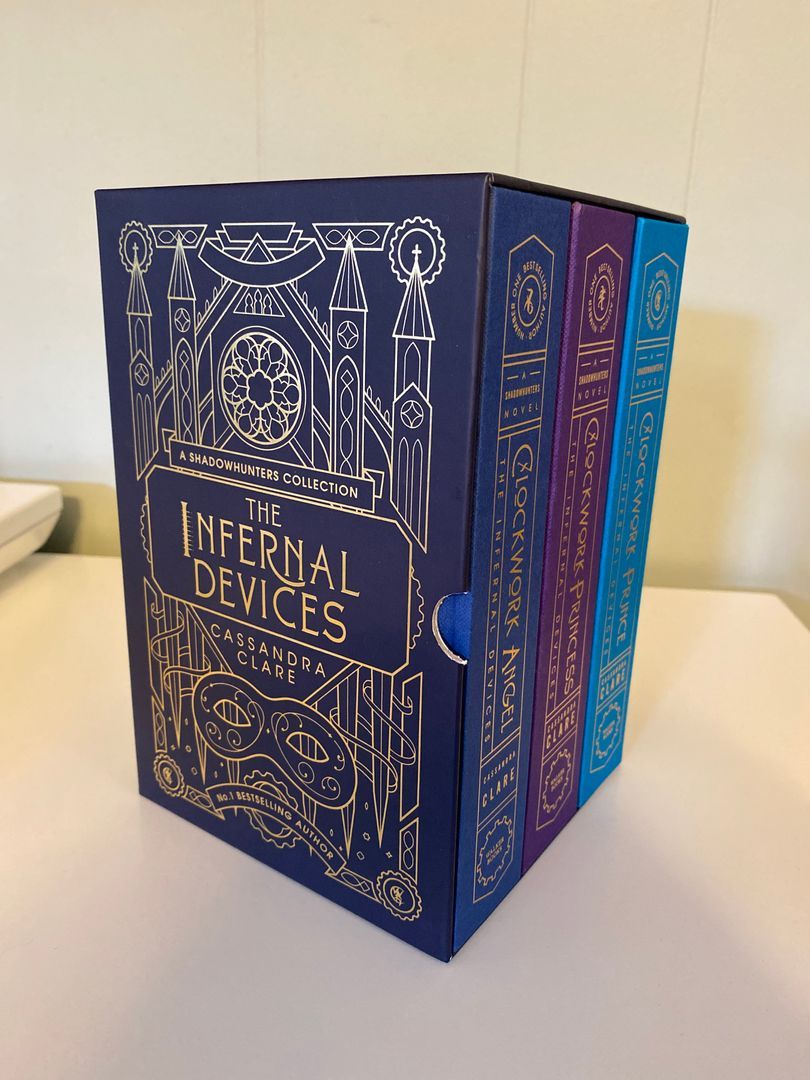 The Infernal Devices (Illumicrate Special | PangoBooks