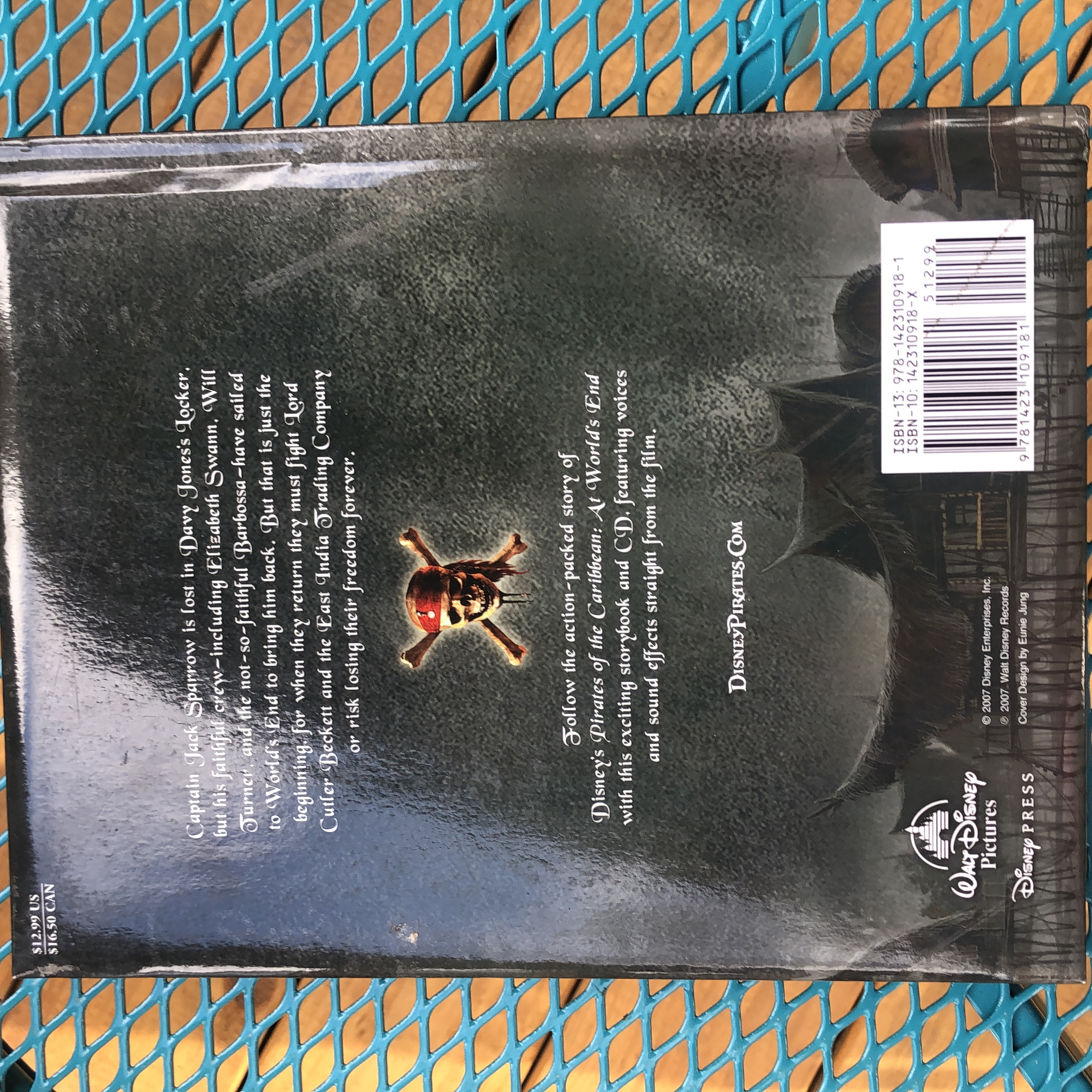 Pirates of the Caribbean: at World's End Story Book and CD