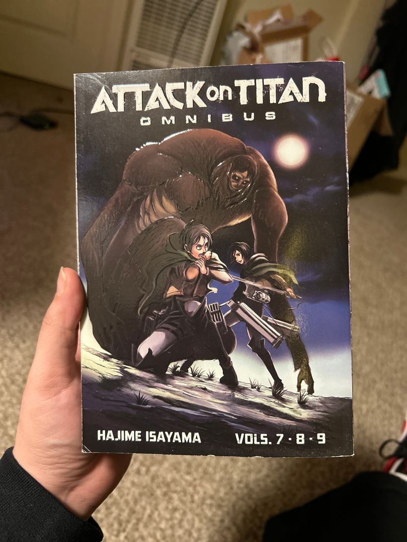 Attack on Titan Omnibus 3 (Vol. 7-9)