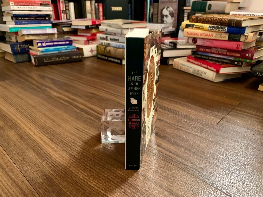 The Hare with Amber Eyes by Edmund De Waal