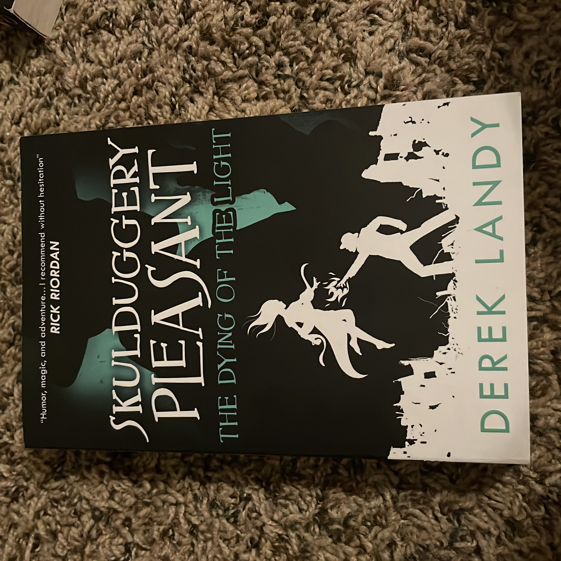 Skulduggery Pleasant