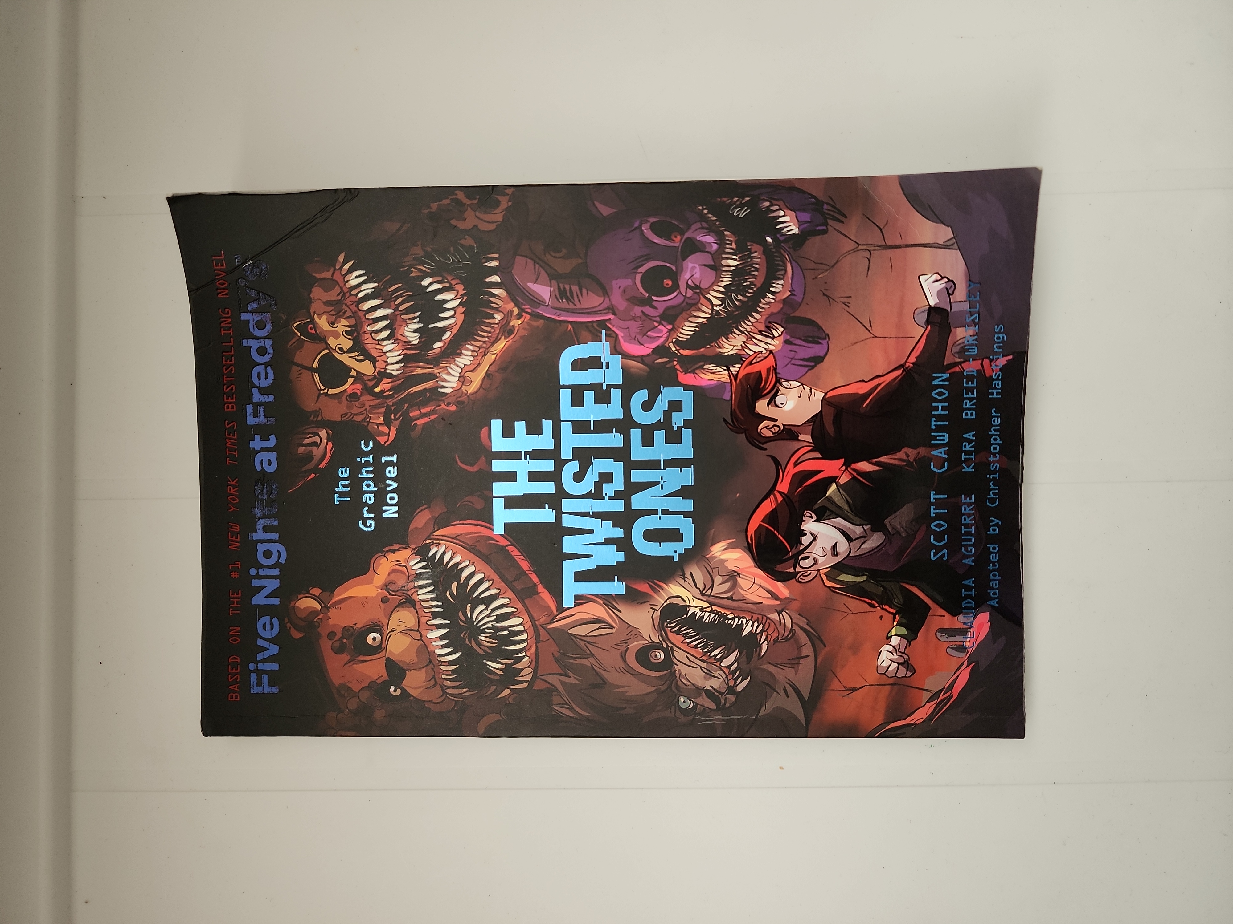 The Twisted Ones (Five Nights at Freddy's Graphic Novel #2)