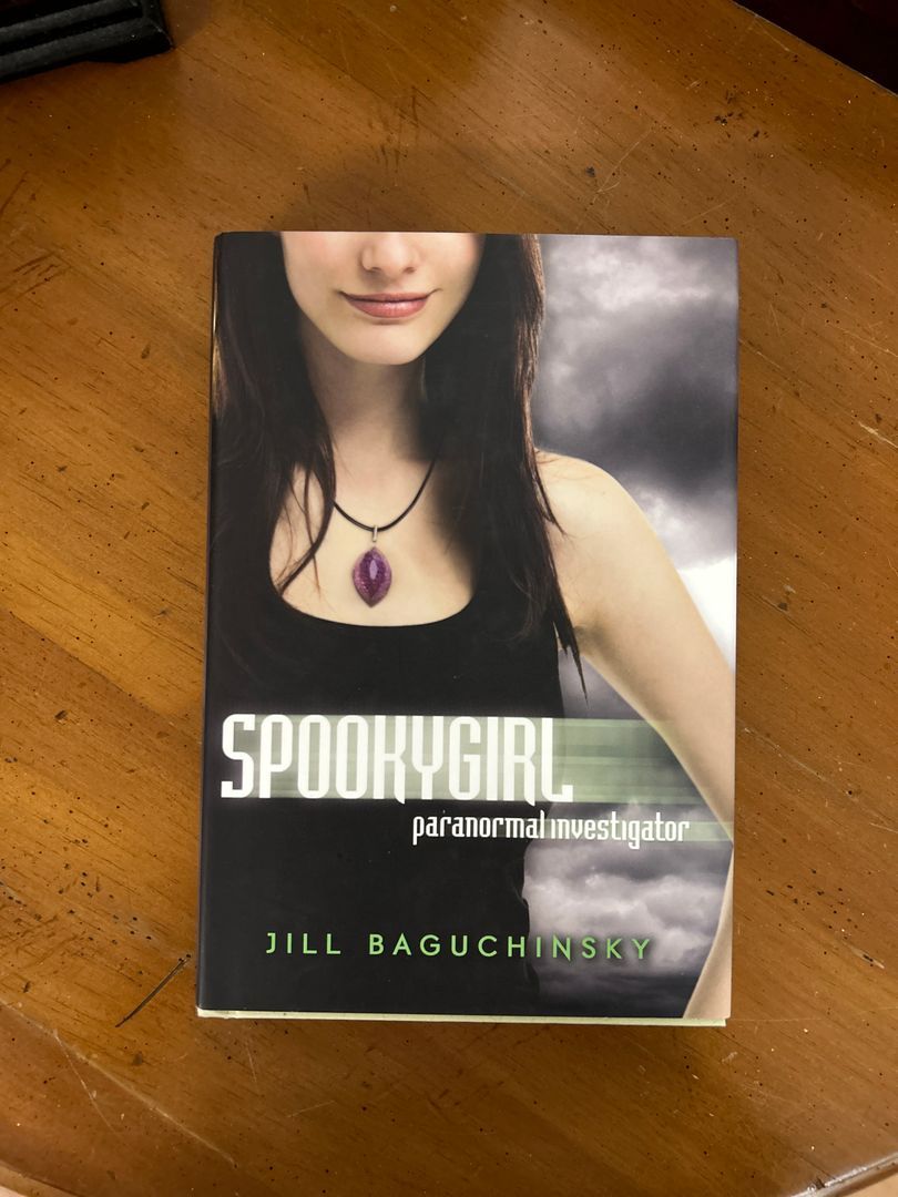 Spookygirl: Paranormal Investigator