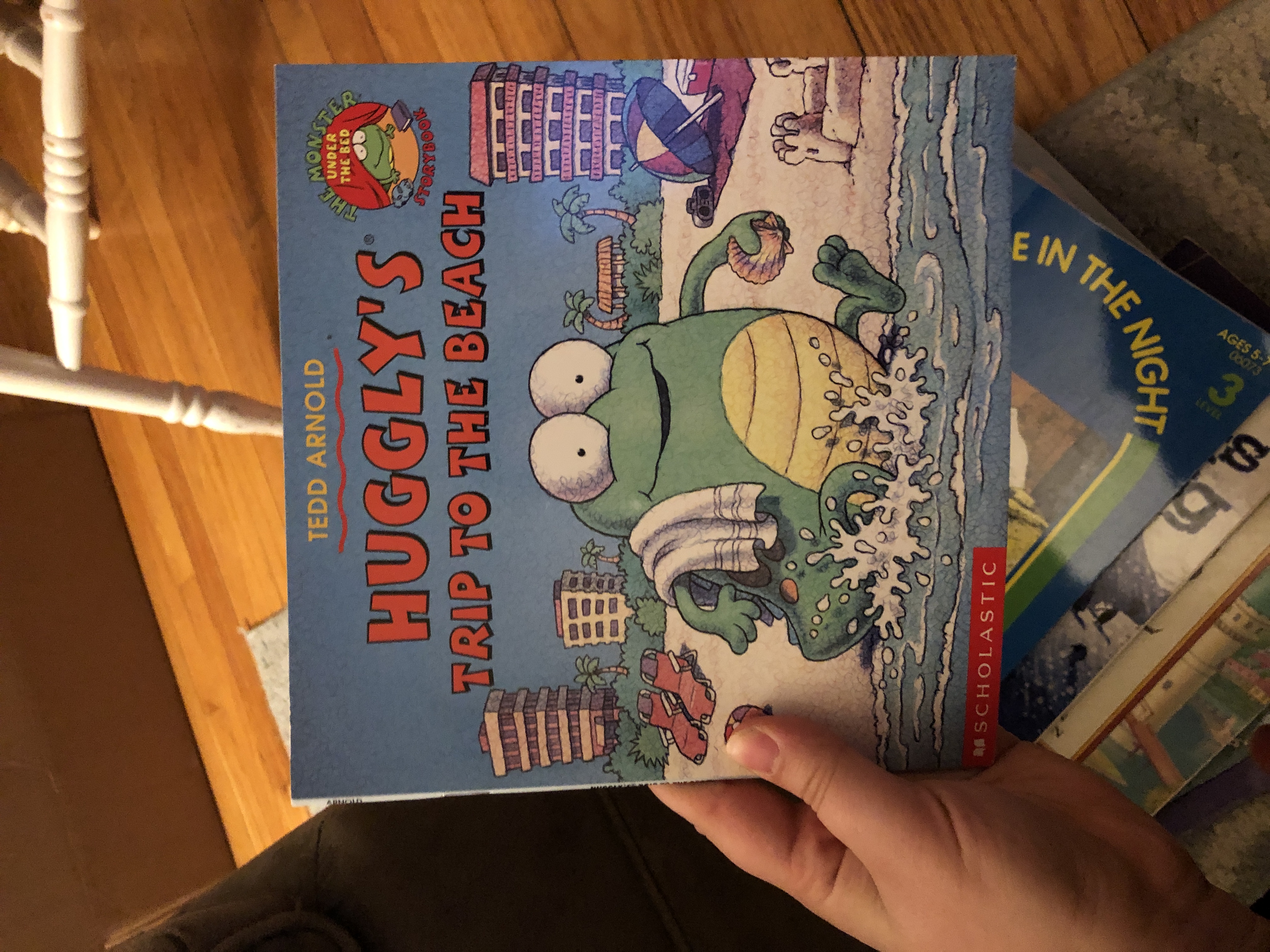 Huggly's Trip to the Beach