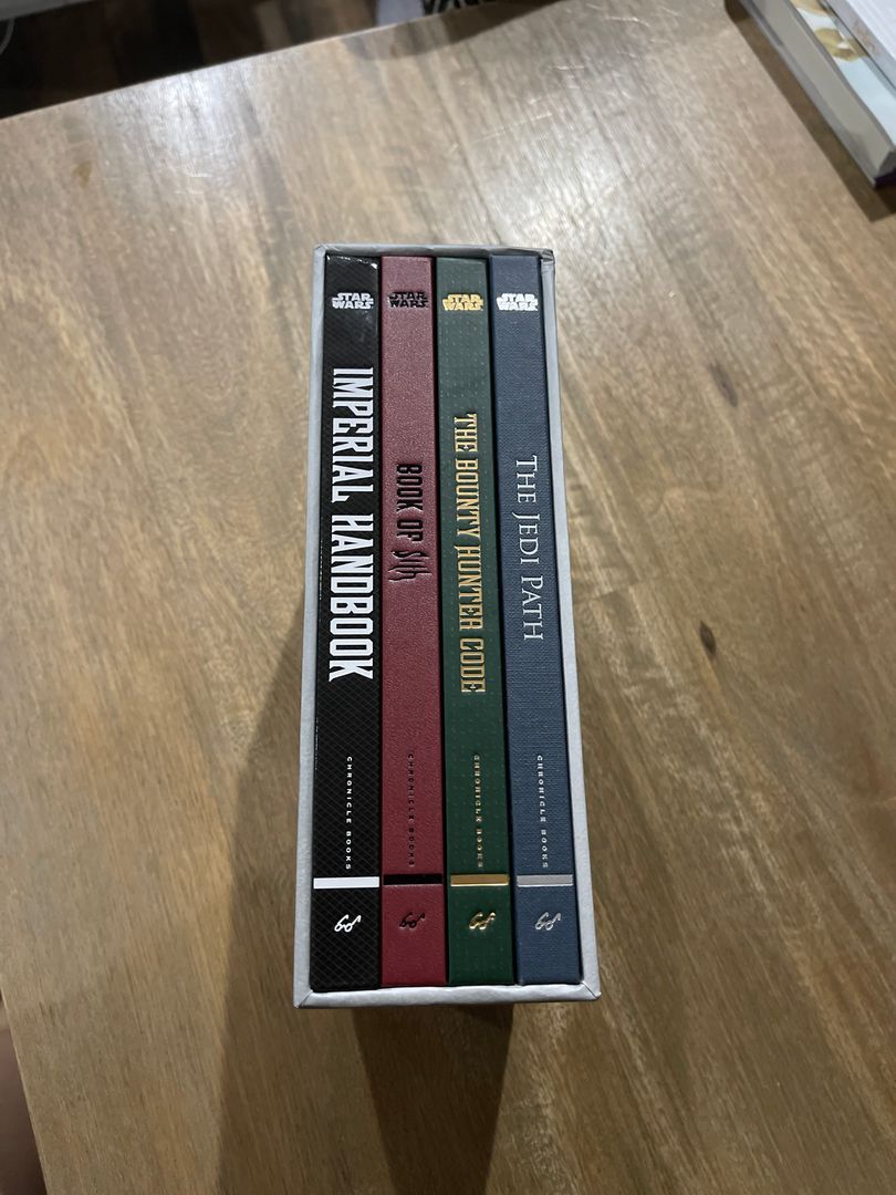 Star Wars®: Secrets of the Galaxy Deluxe Box Set