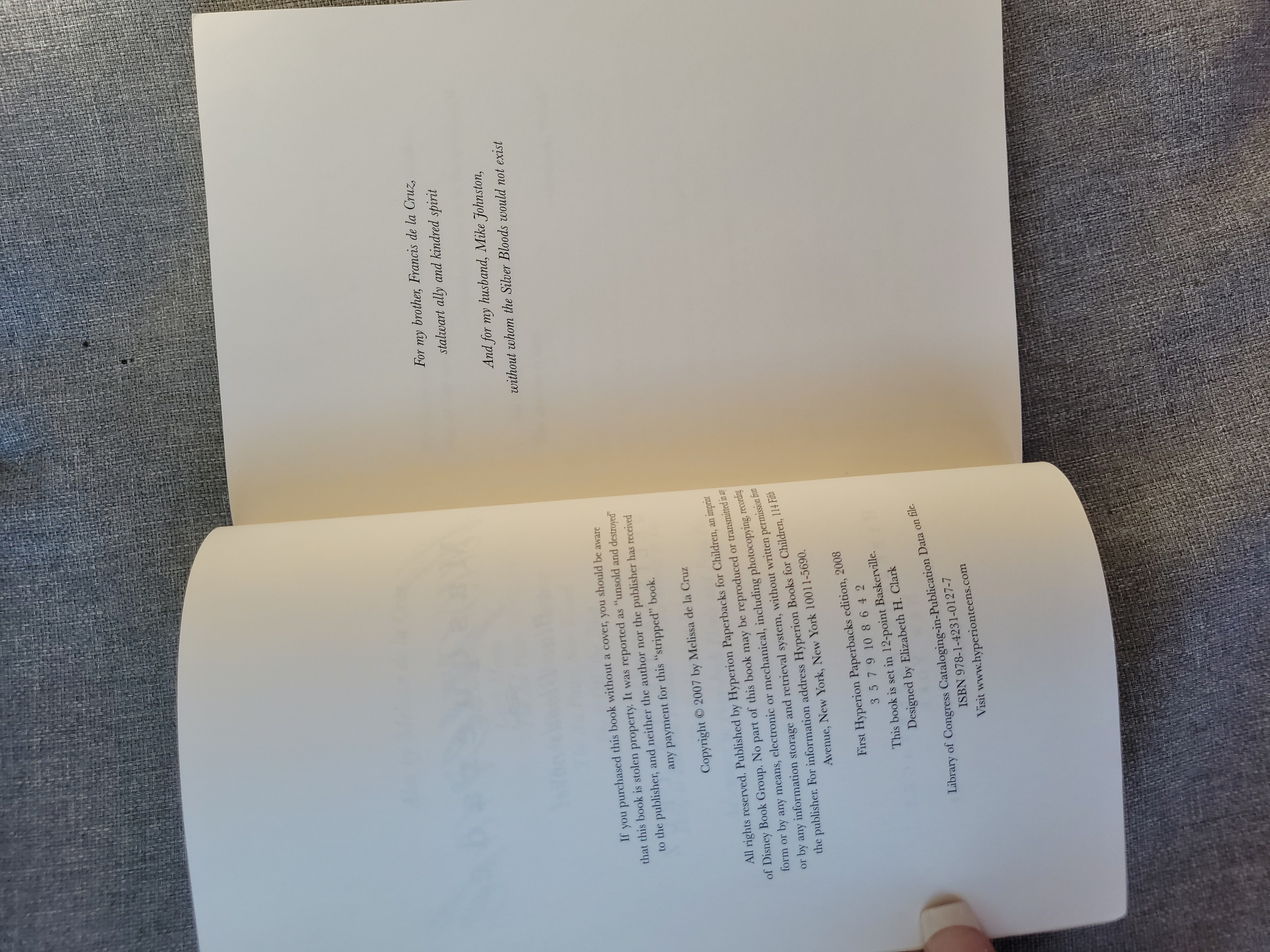 Masquerade (Blue Bloods, Vol. 2)