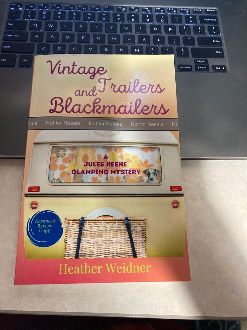 Vintage Trailers and Blackmailers