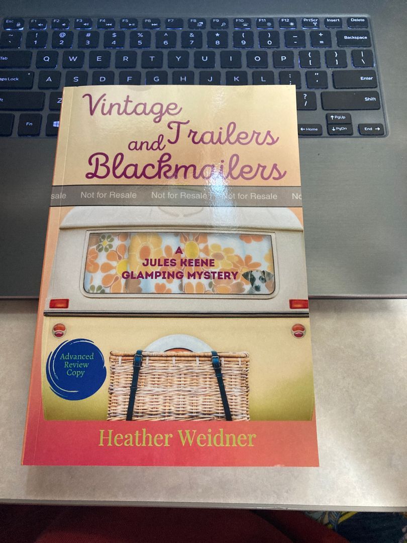 Vintage Trailers and Blackmailers