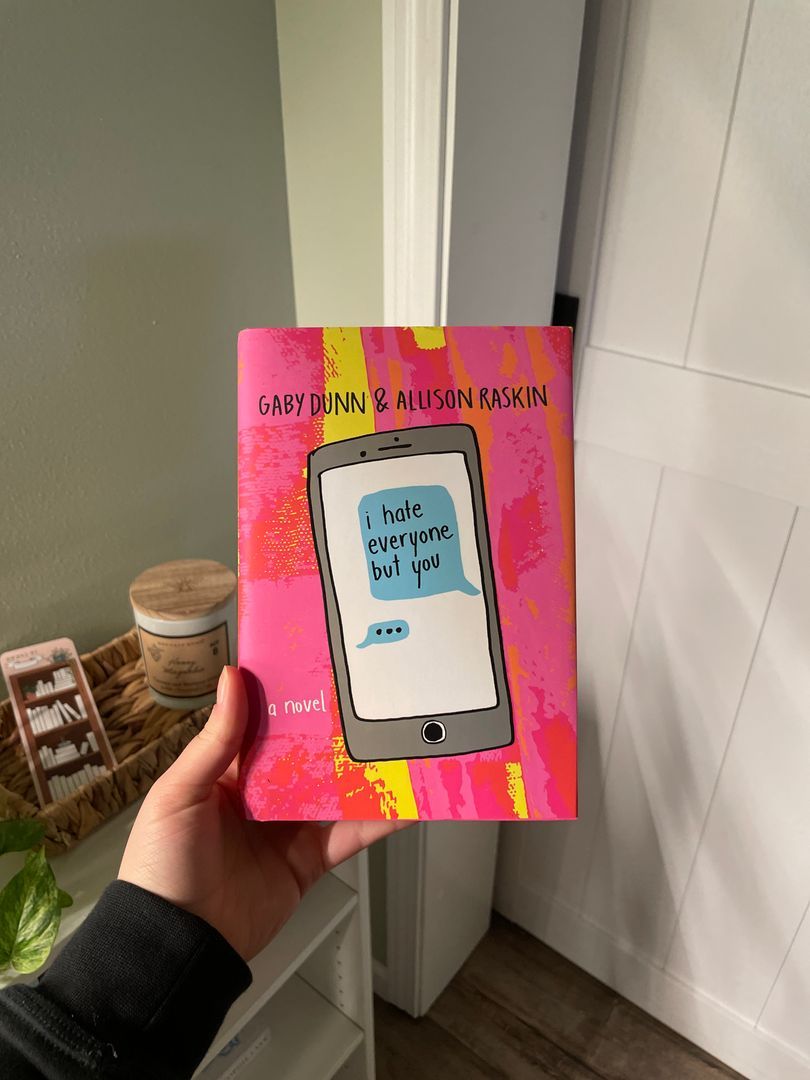 Sale image for 6885e01d-5601-43c9-a4aa-2fd99847fbf1-gleSUIQRrHcfWepAk1lcQ8EzsYL2