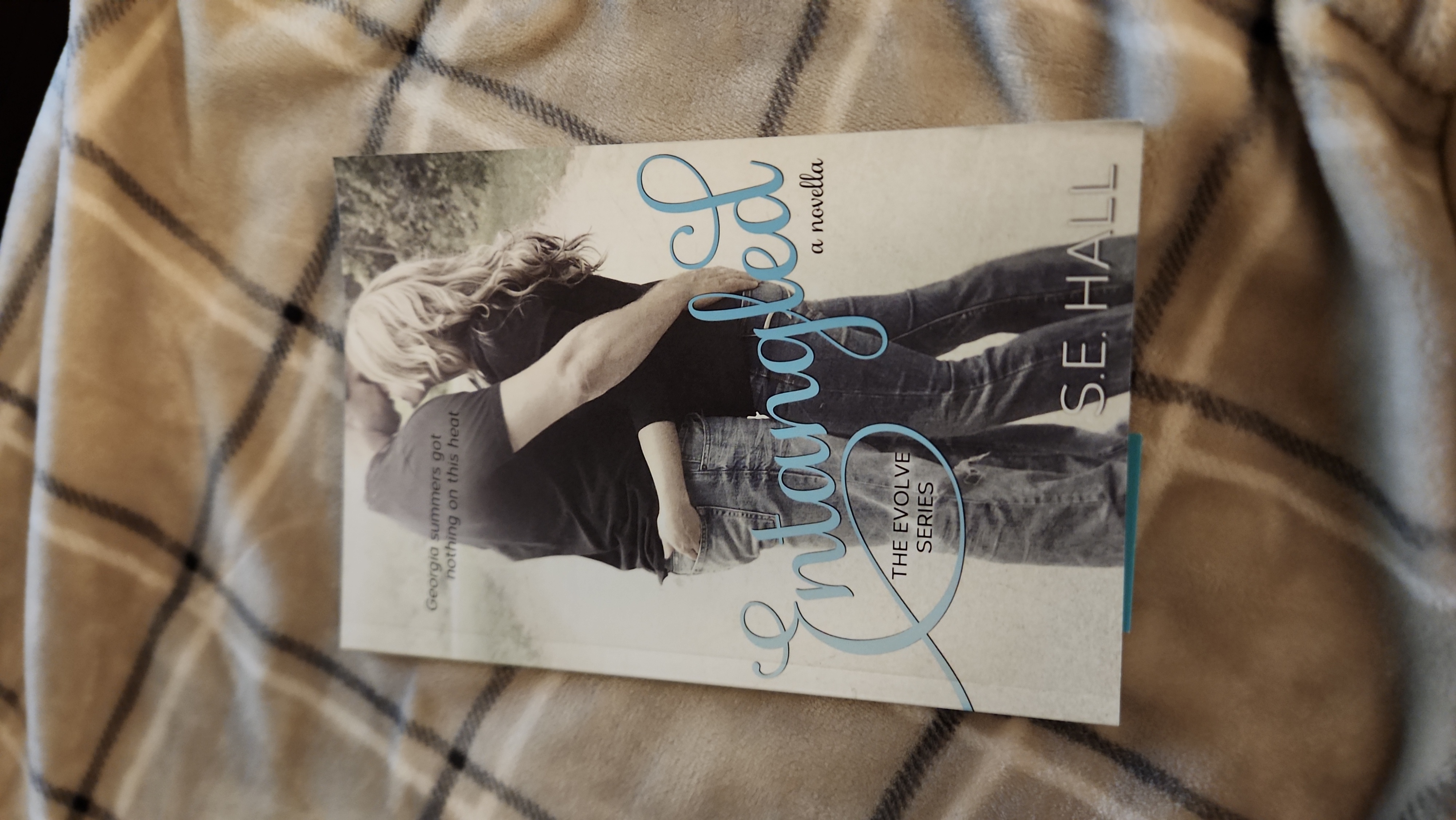 Entangled (an Evolve Series Novella)