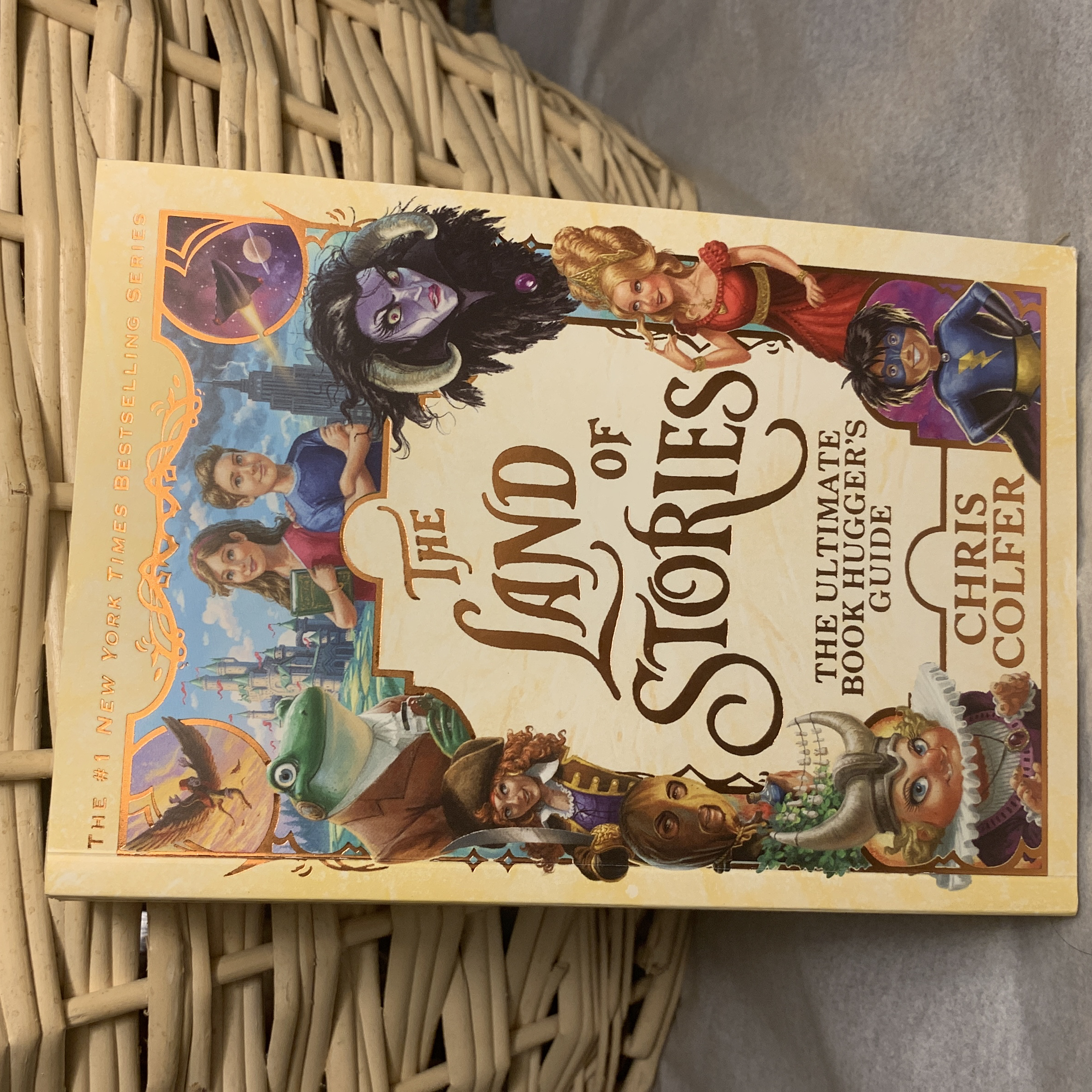 The Land of Stories: the Ultimate Book Hugger's Guide