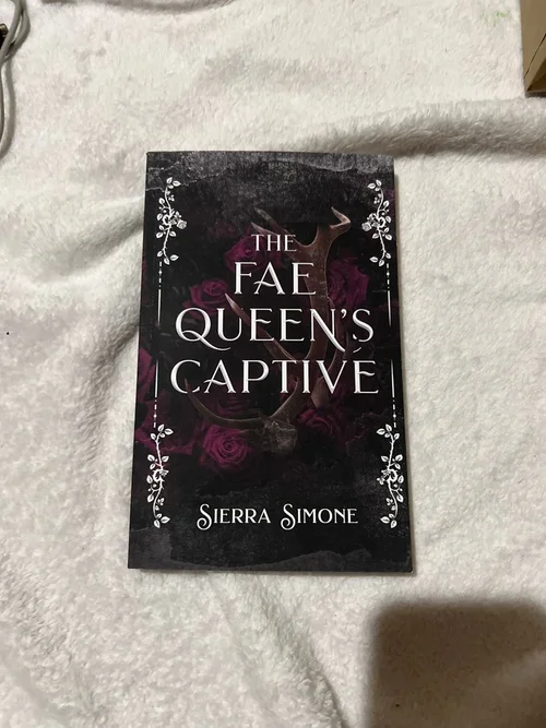 The Fae Queen's Captive