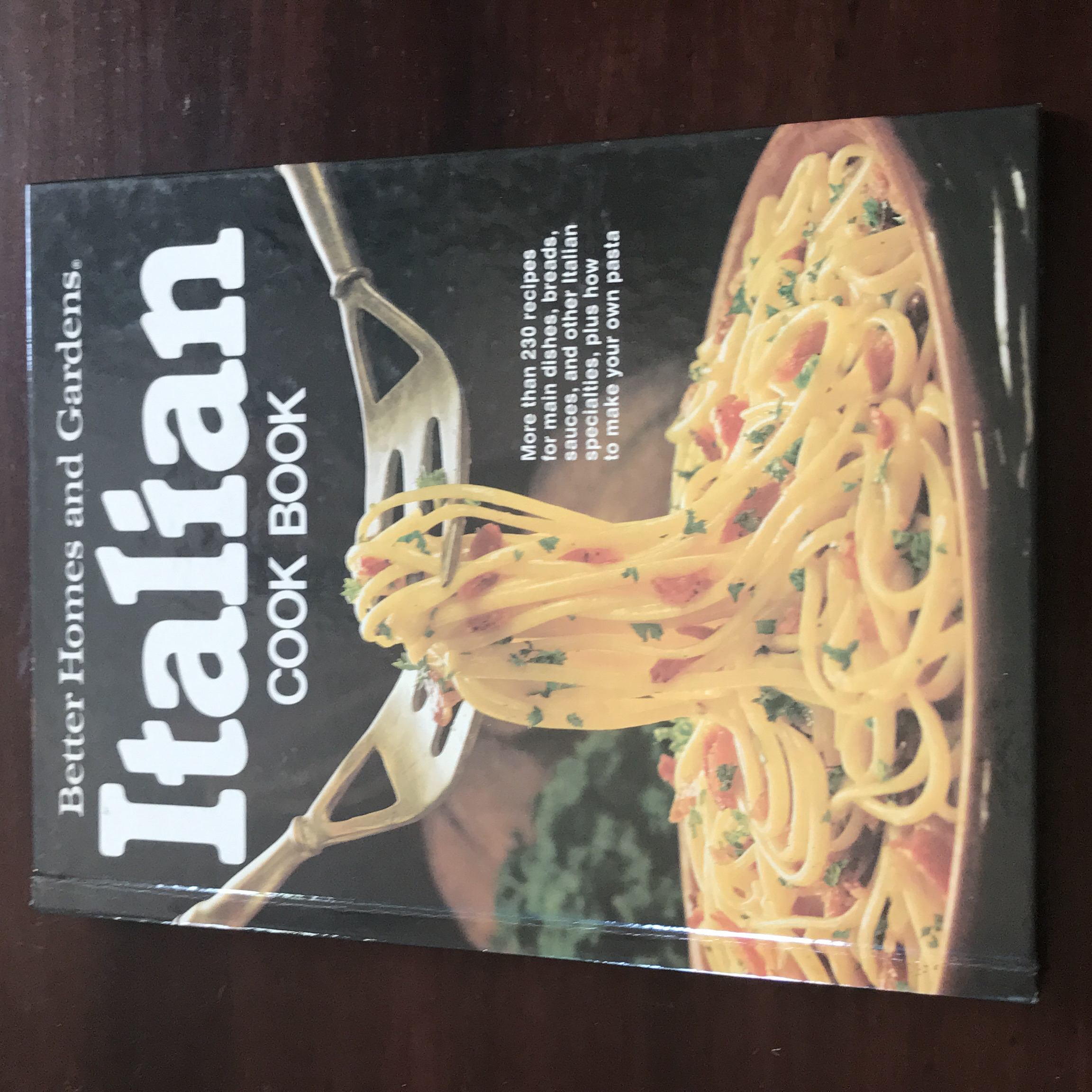Better Homes and Gardens Italian Cook Book