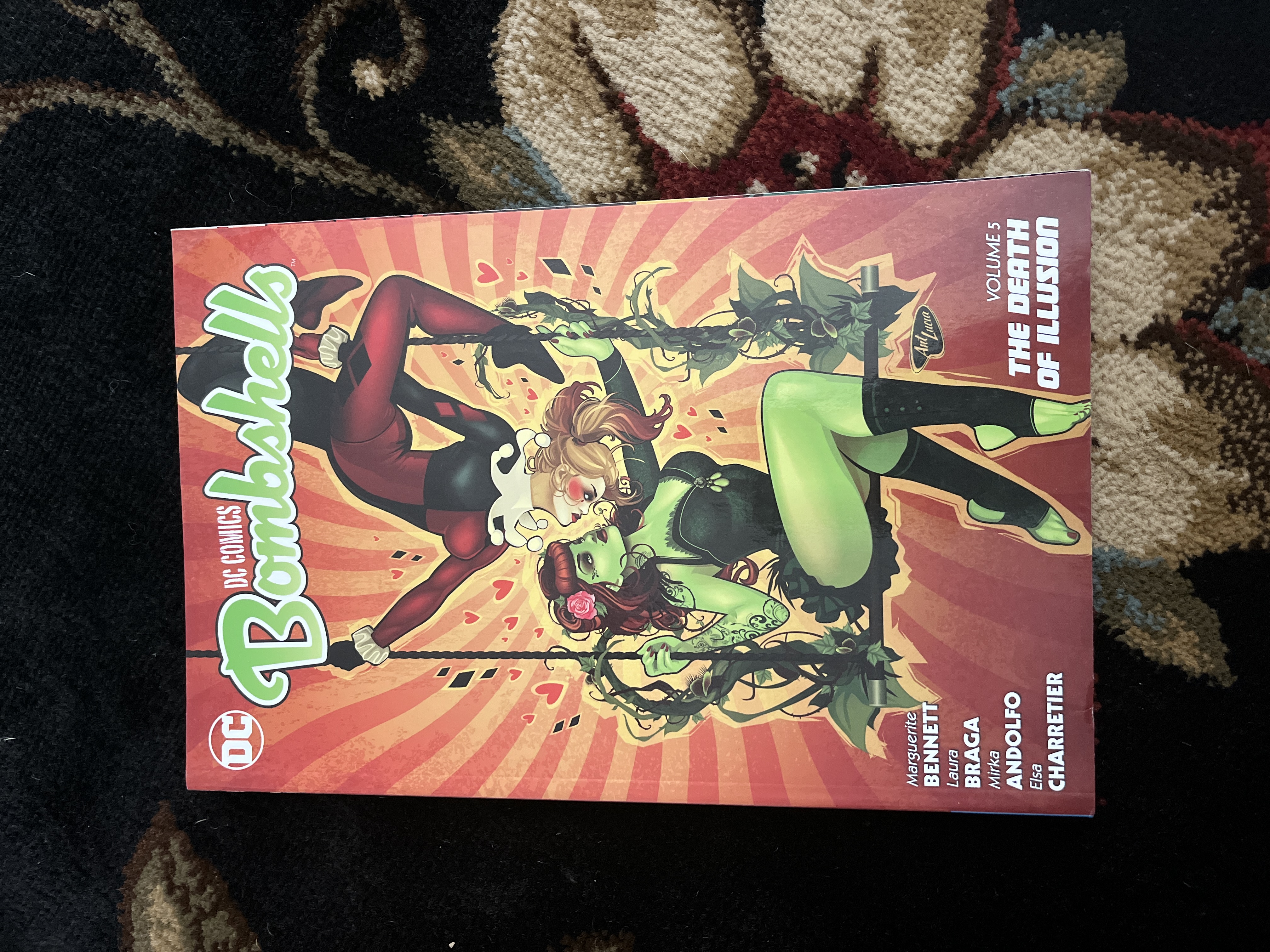 DC Comics: Bombshells Vol. 5: the Death of Illusion