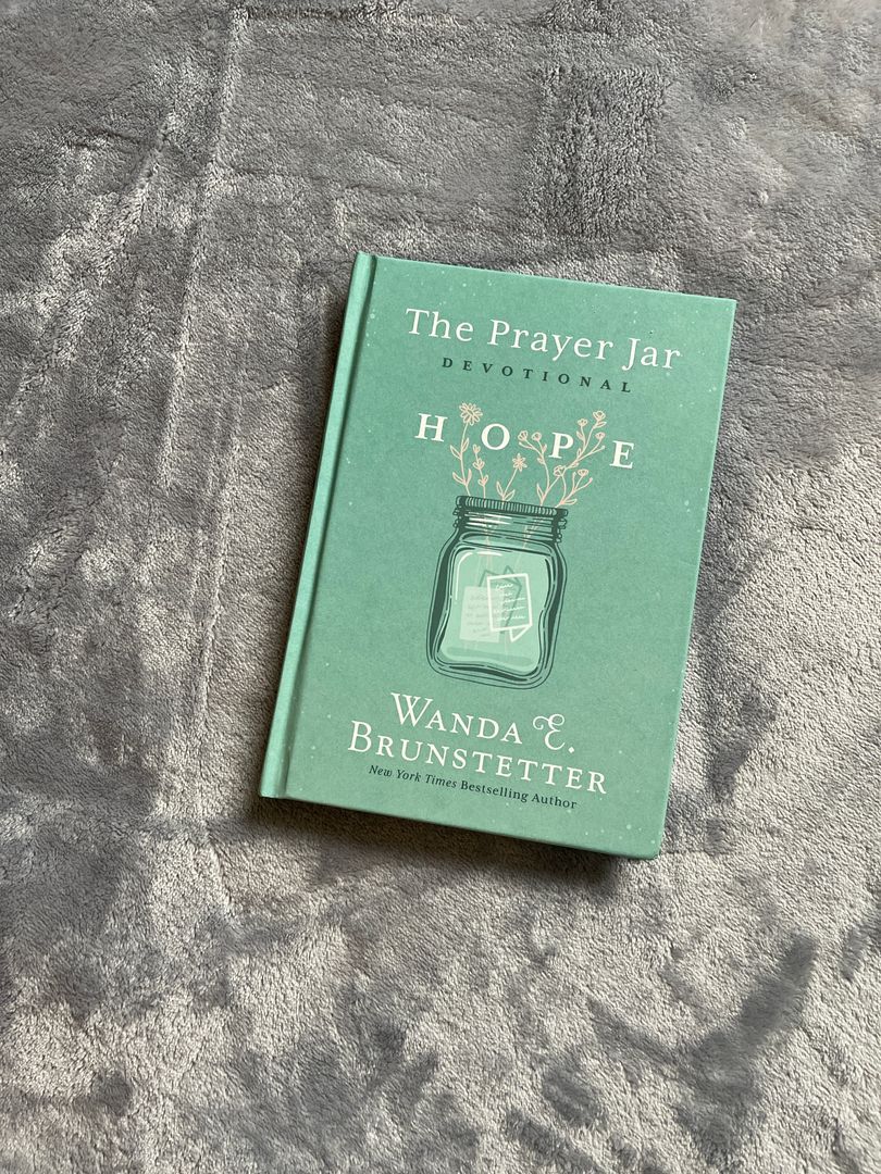 The Prayer Jar Devotional: HOPE