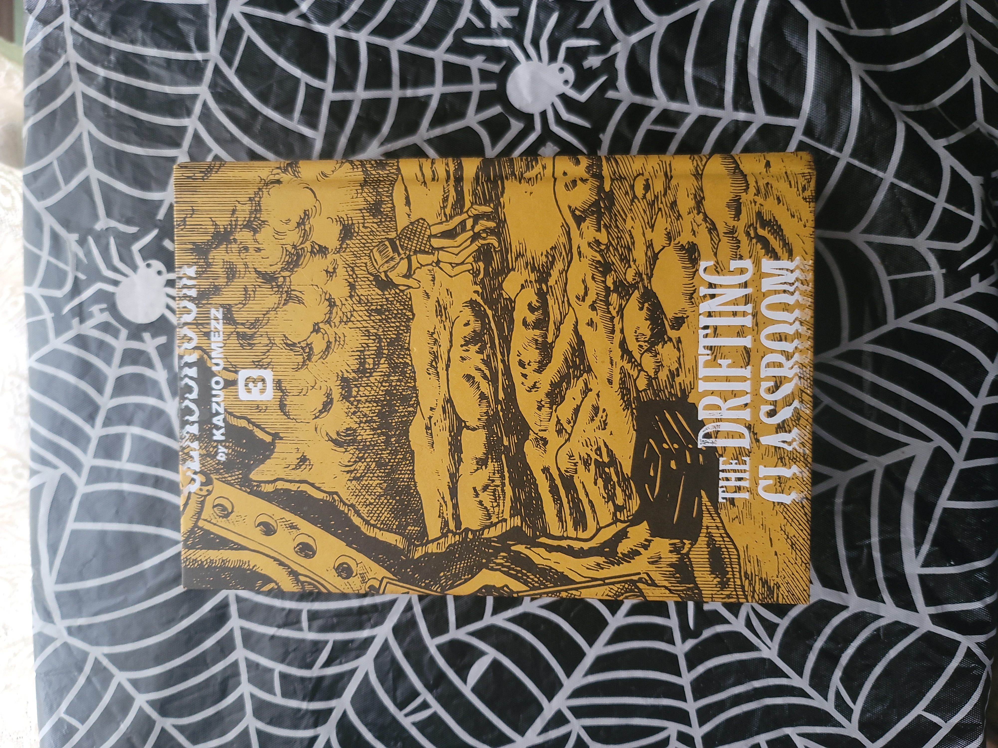 The Drifting Classroom: Perfect Edition, Vol. 3