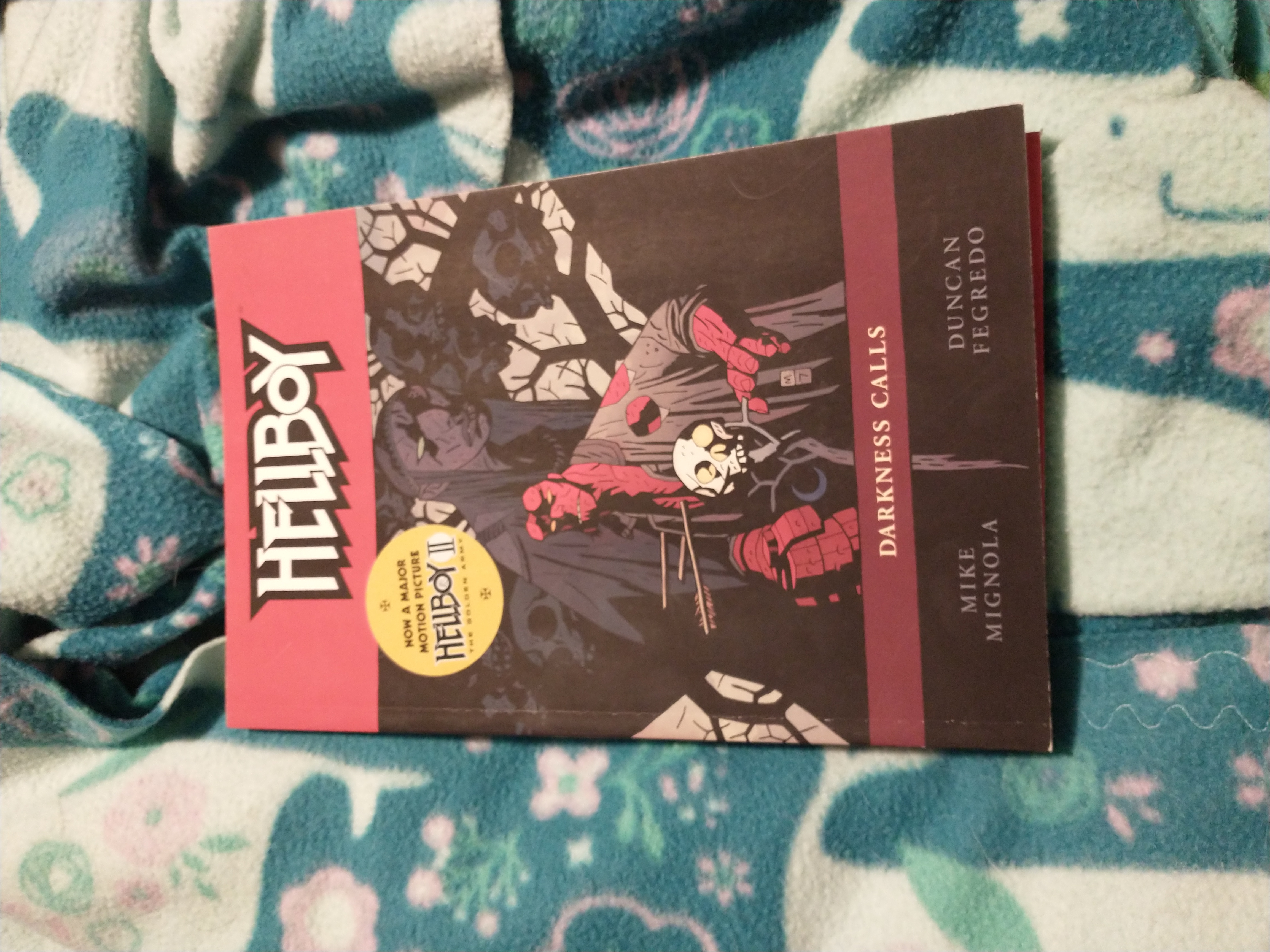 Hellboy Volume 8: Darkness Calls