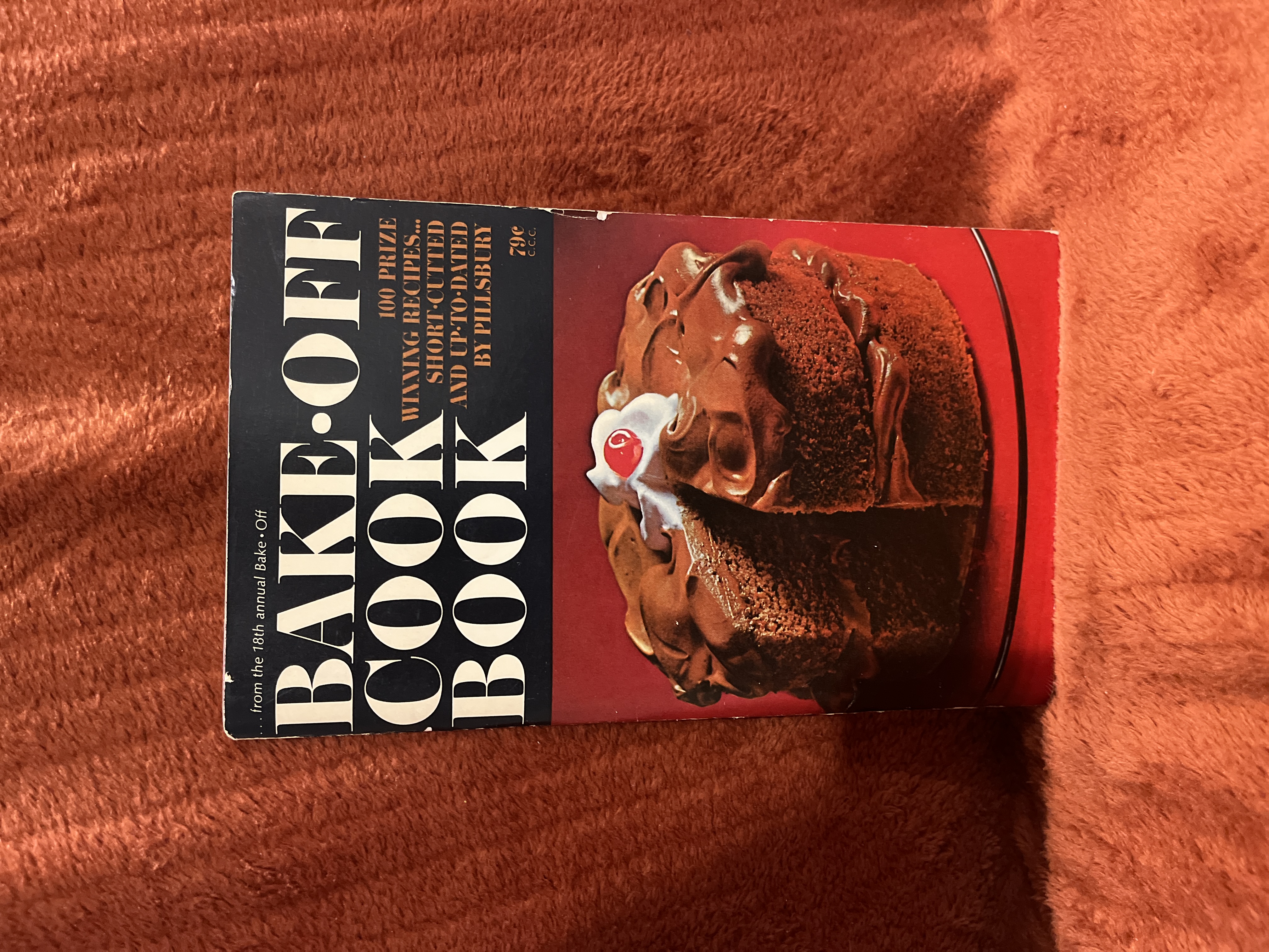 18th Bake off cook book ( 1967 )
