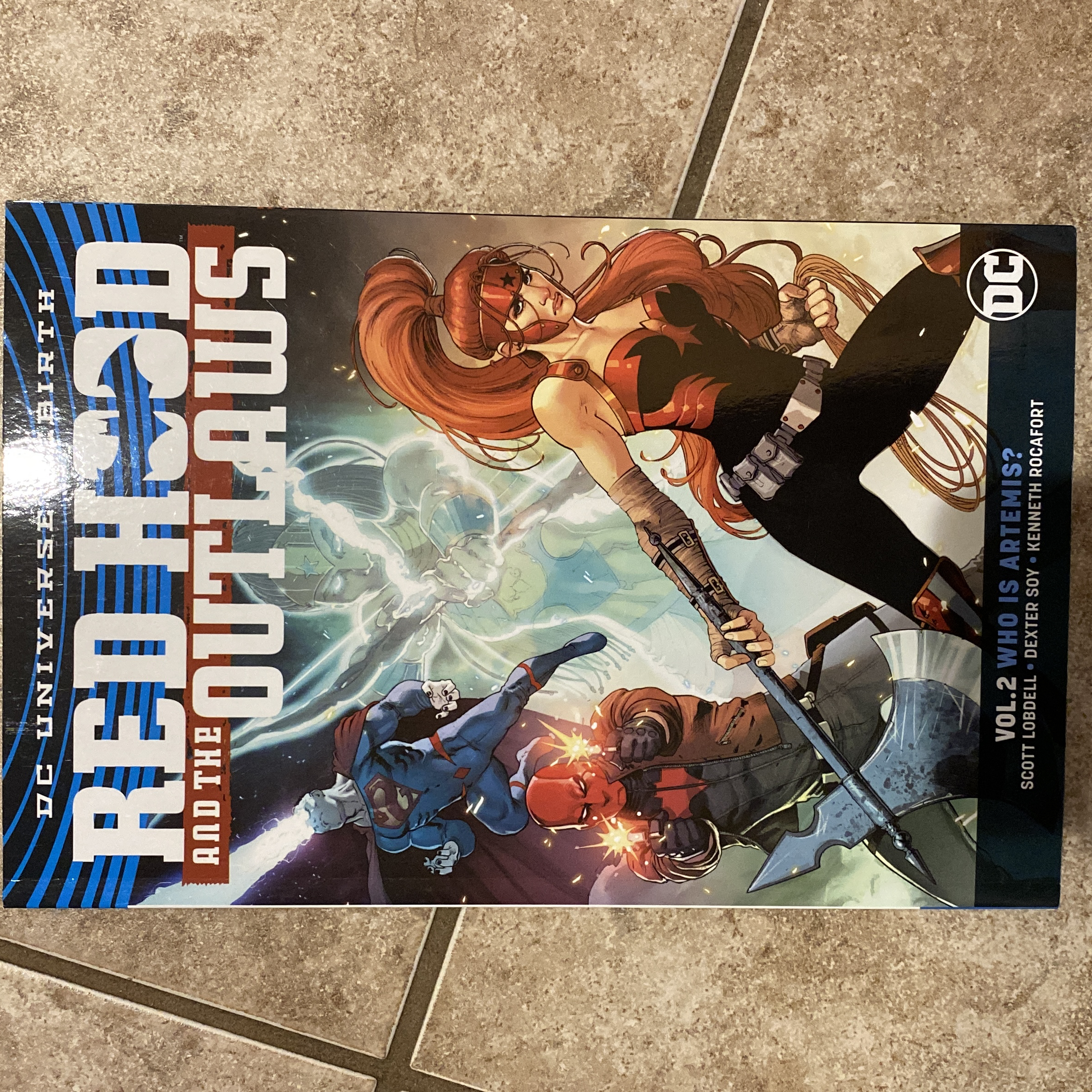 Red Hood and the Outlaws Vol. 2: Who Is Artemis? (Rebirth)