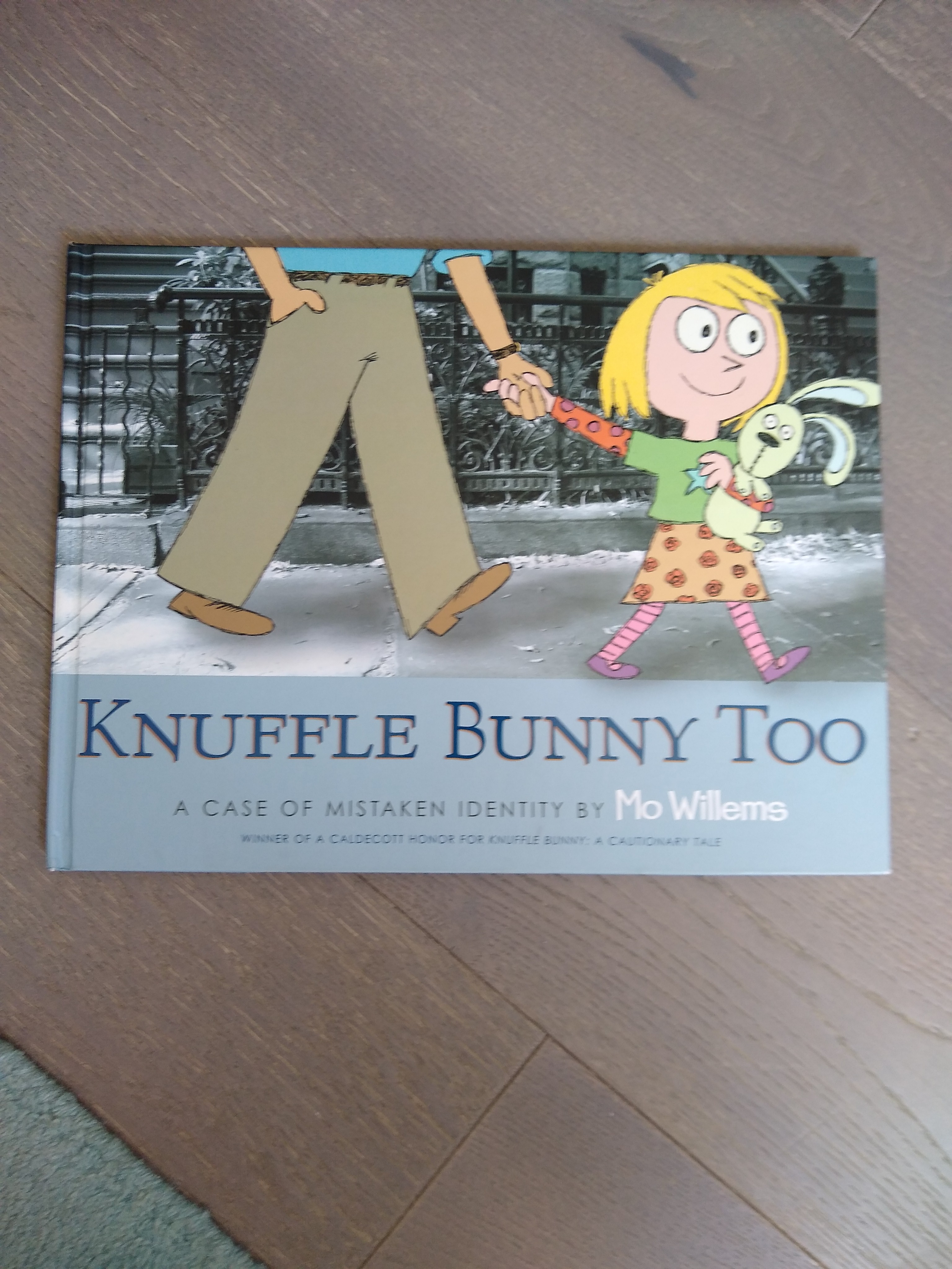 Knuffle Bunny Too