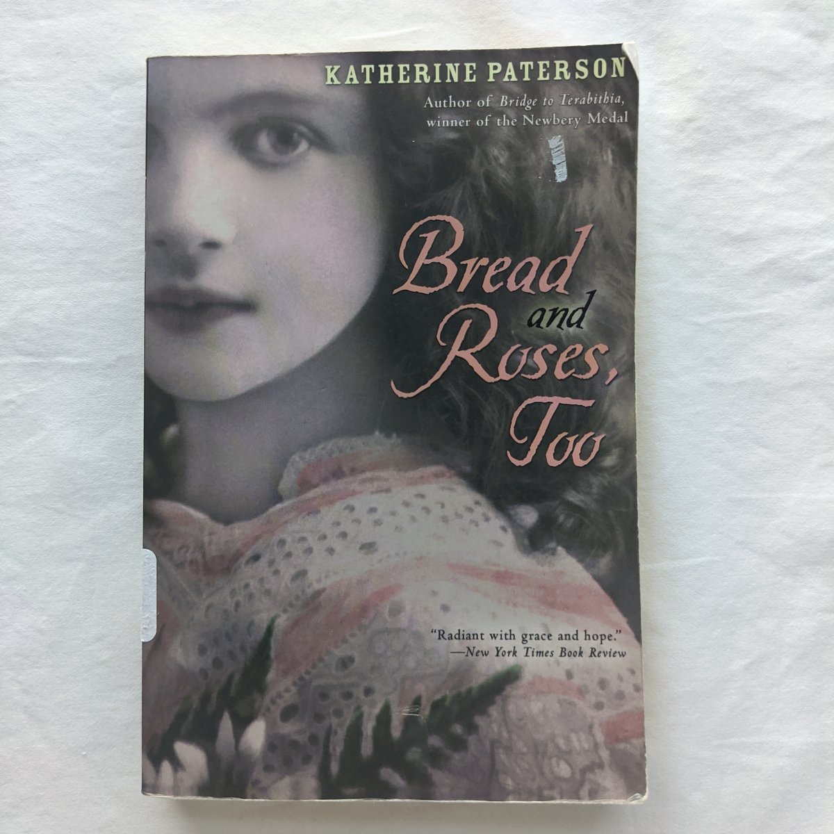 Bread and Roses, Too by Katherine Paterson, Paperback | Pangobooks