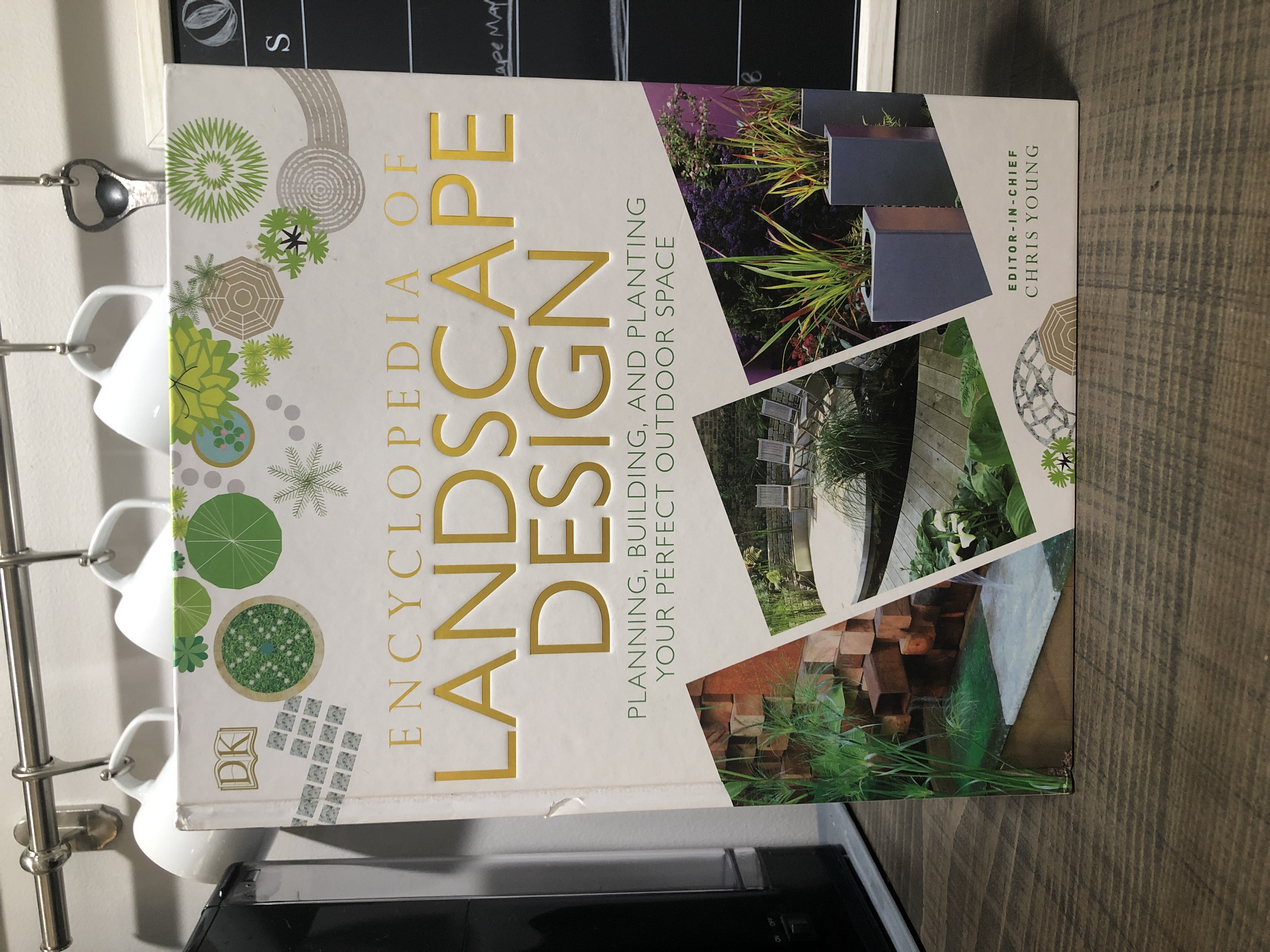 Encyclopedia of Landscape Design