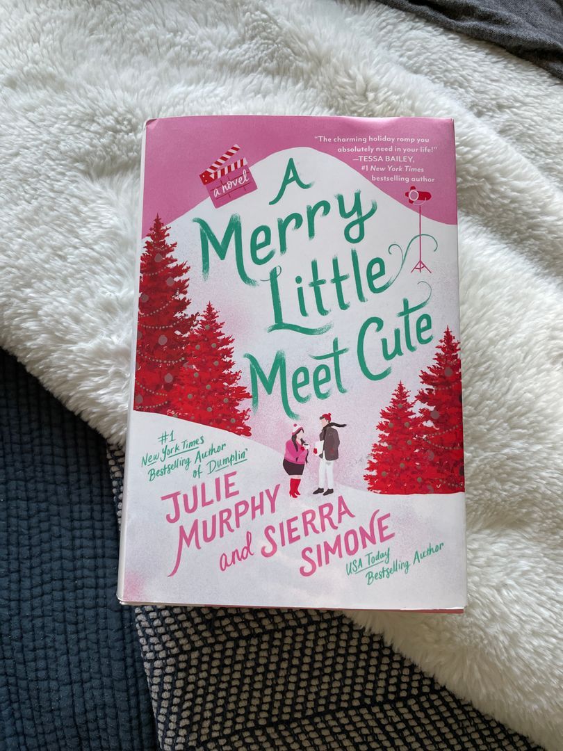 A Merry Little Meet Cute