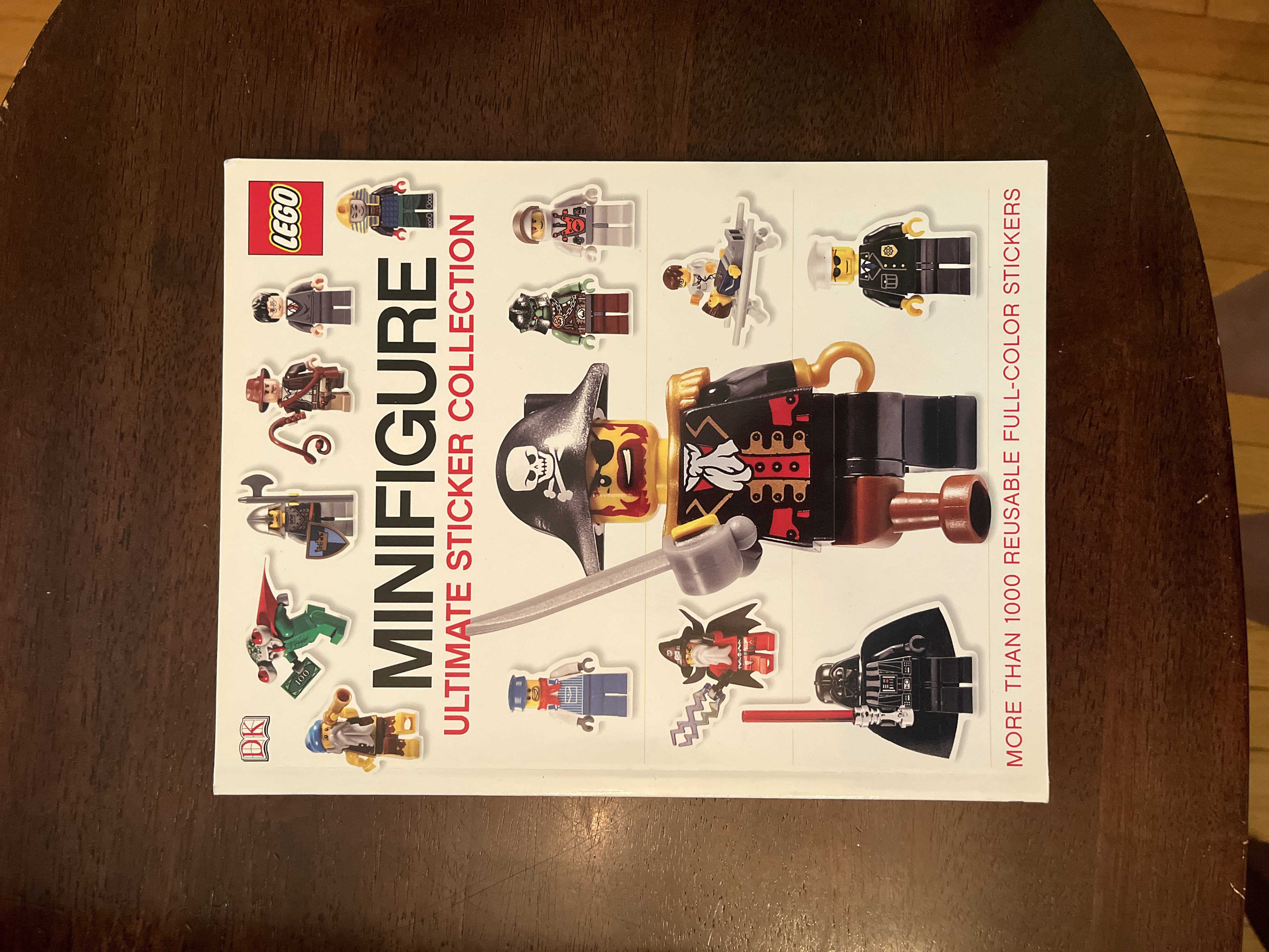 LEGO Minifigure Ultimate Sticker Collection