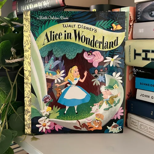 Walt Disney's Alice in Wonderland (Disney Classic)