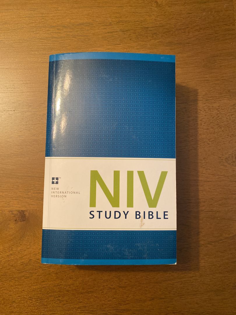 NIV Reference Bible