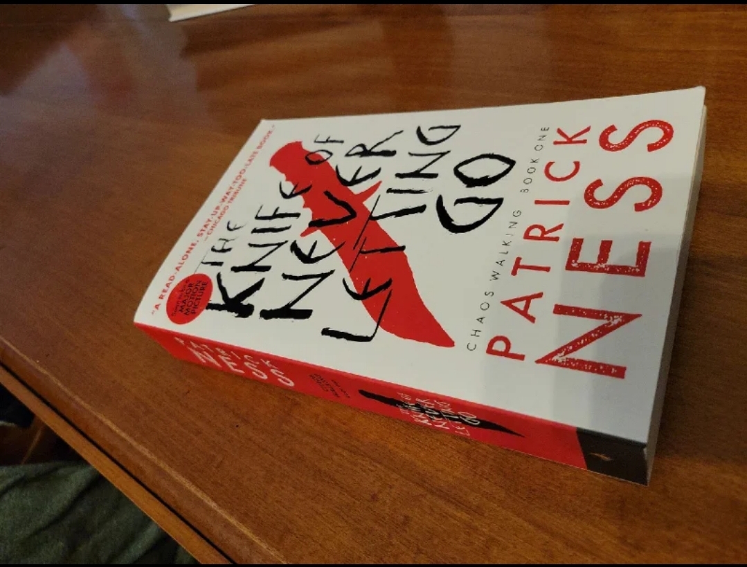 The Knife of Never Letting Go (with Bonus Short Story)
