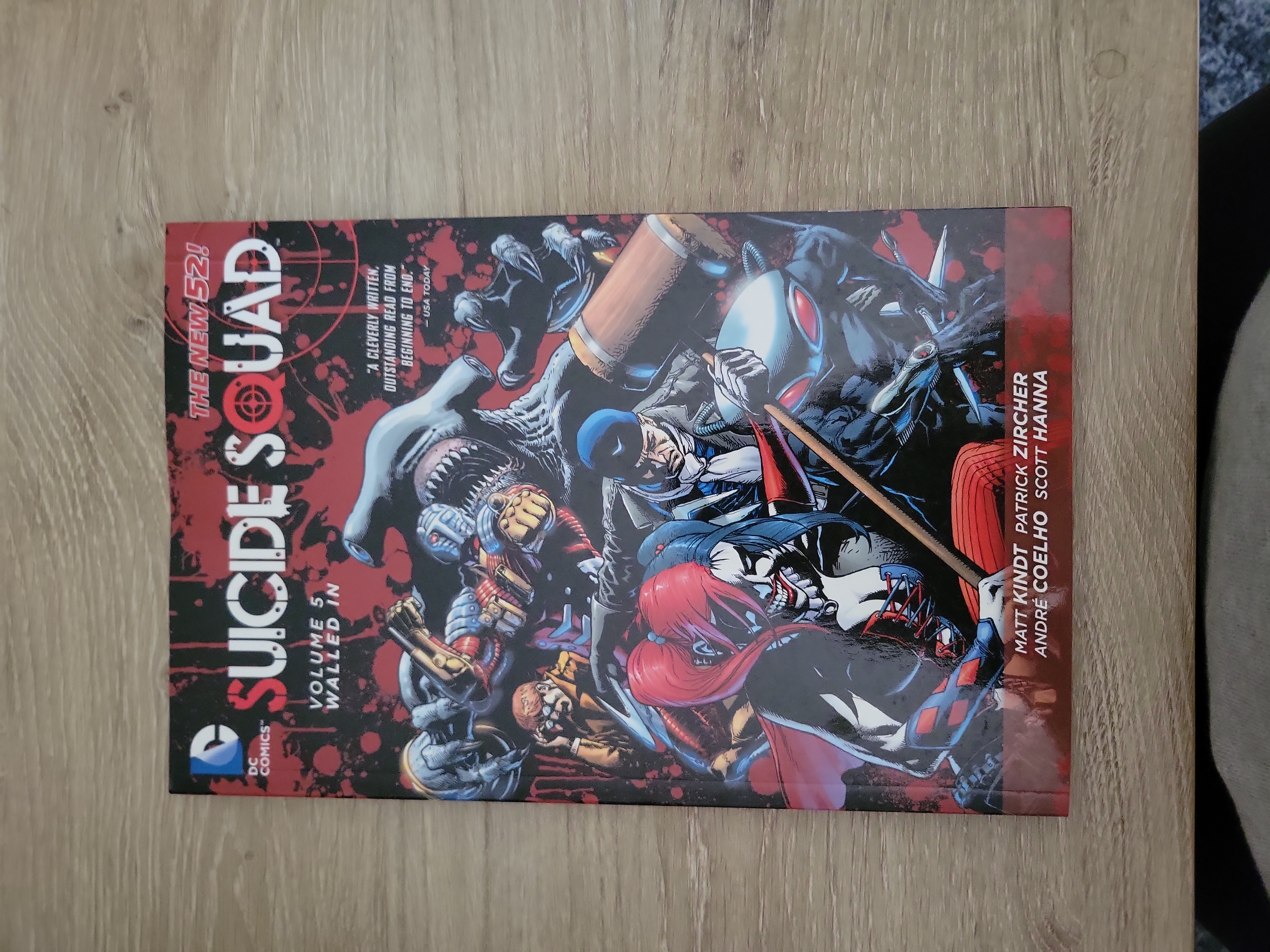 Suicide Squad Vol. 5: Walled in (the New 52) by Matt Kindt