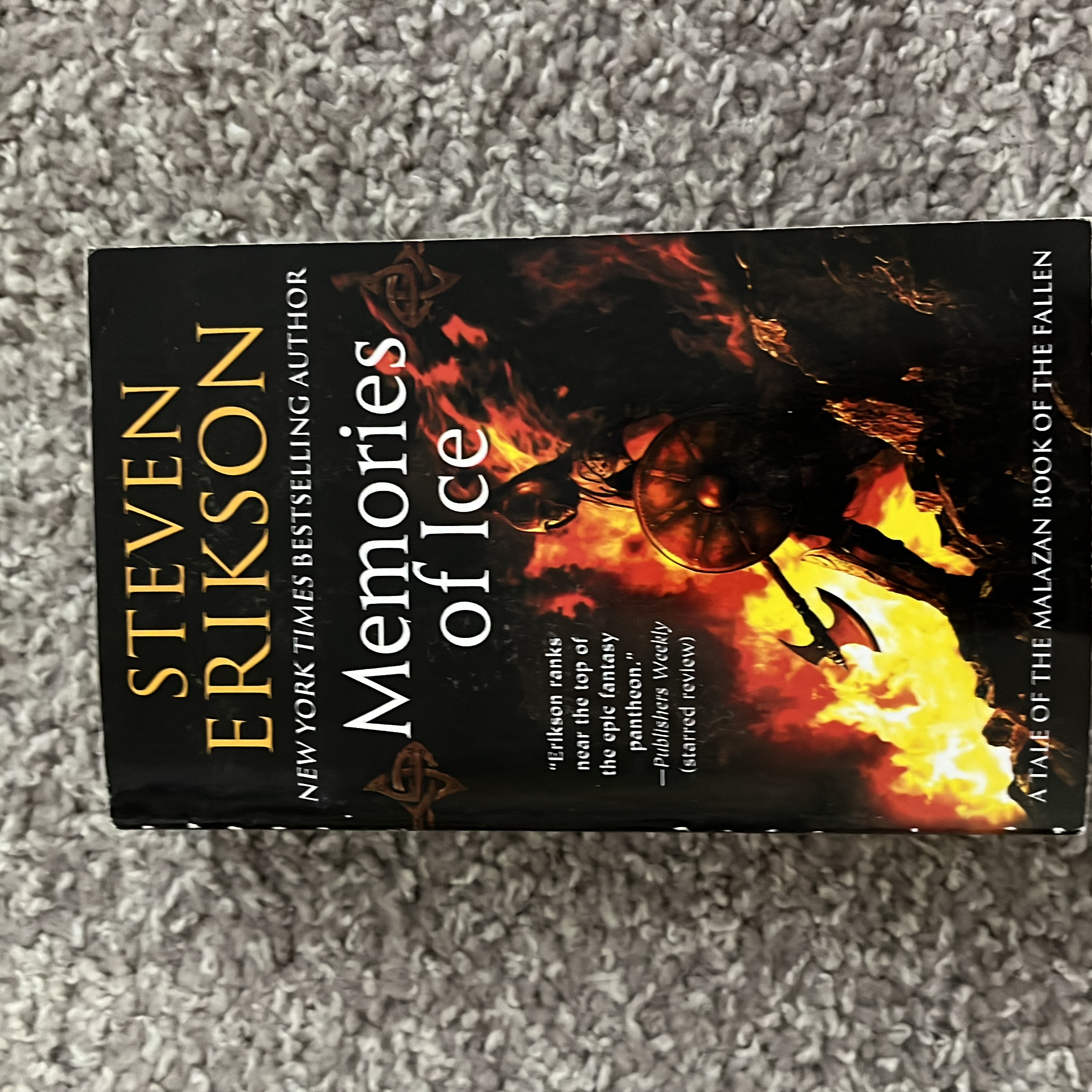 Memories of Ice (Malazan Book 3)