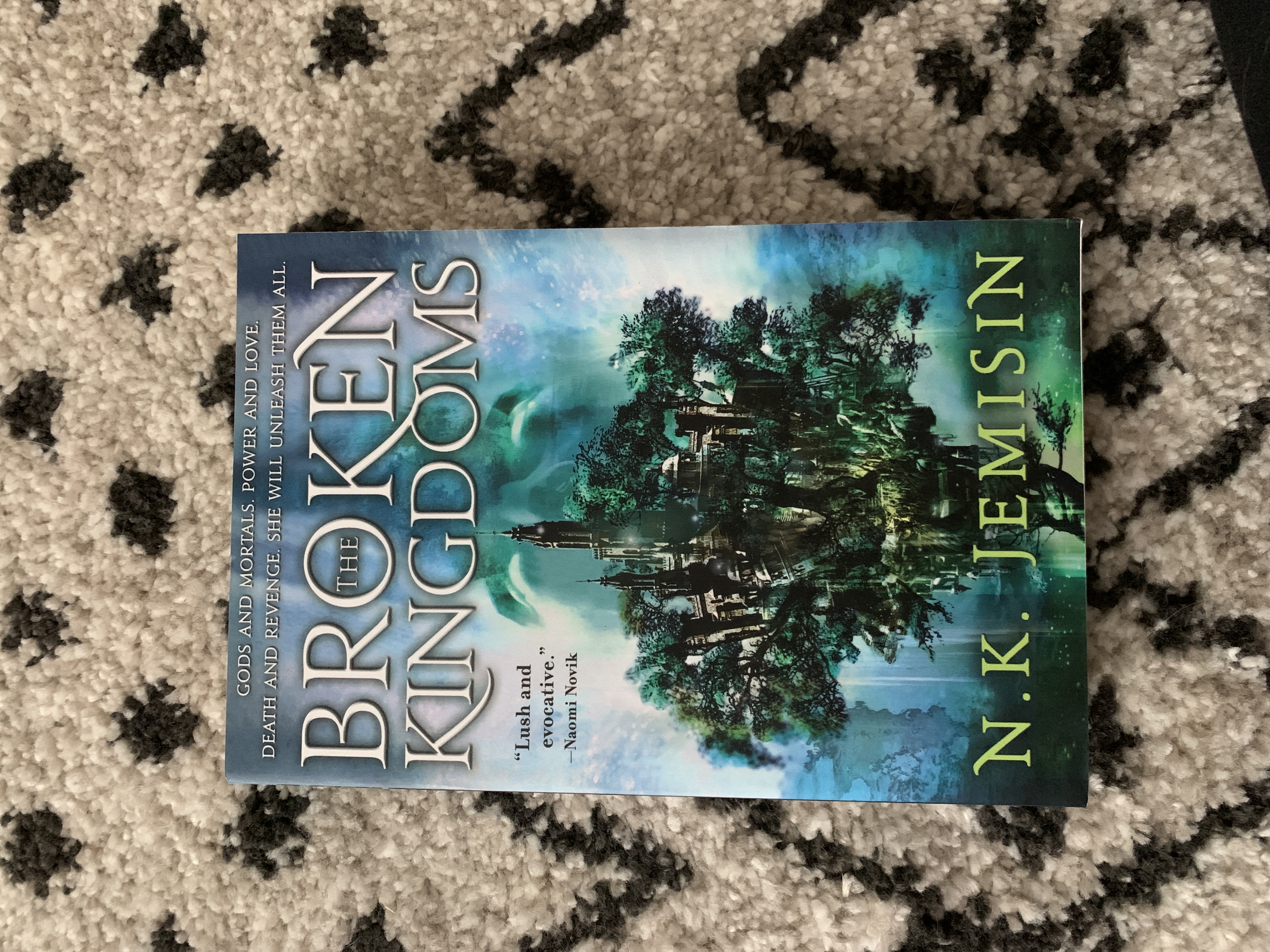 Sale image for cbfa7340-6cc2-4063-9143-f5e9c69951a9-vbyBgmZGvNe2O3L9cBSfxHrfCT92