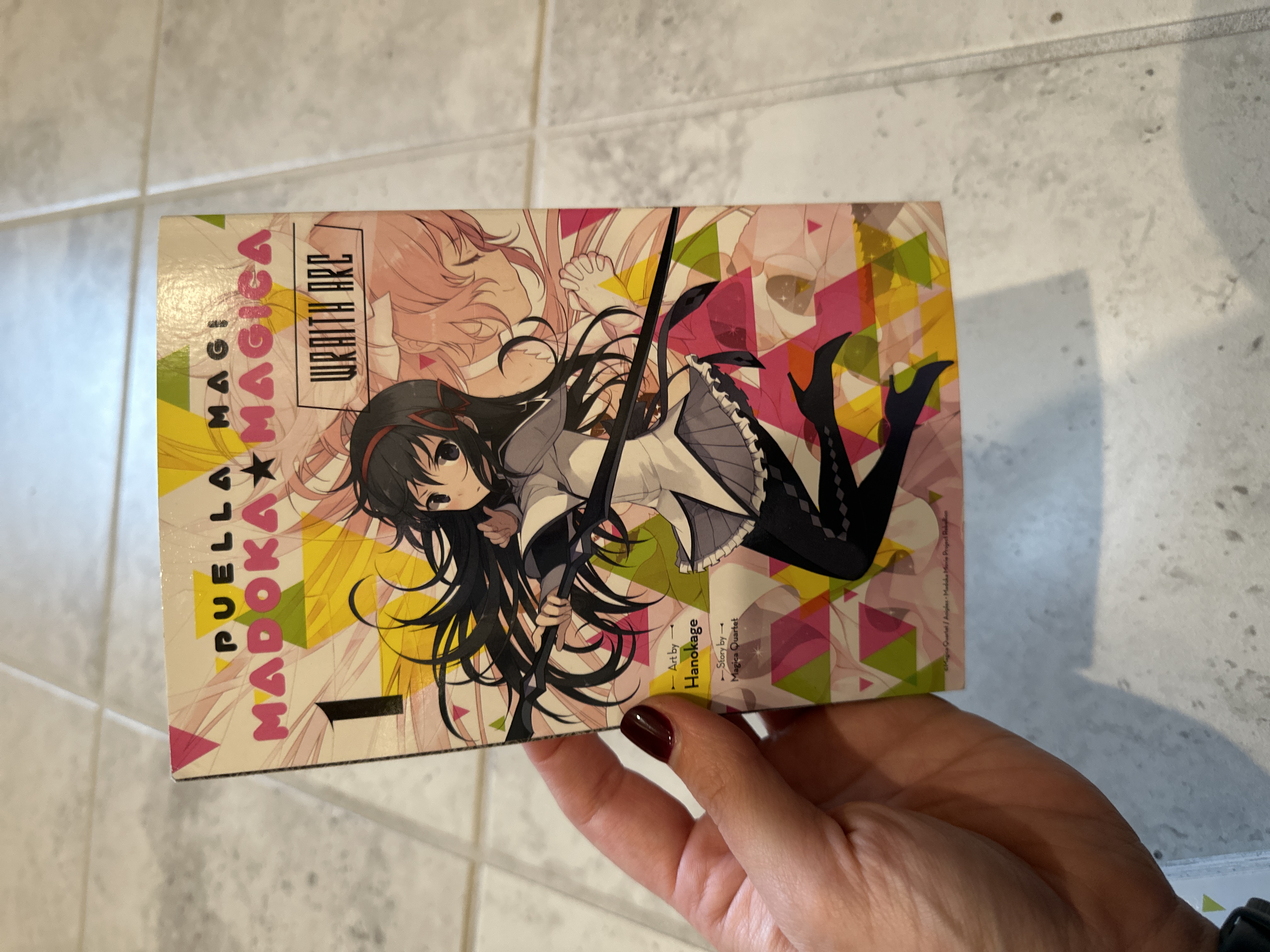 Puella Magi Madoka Magica, Vol. 1