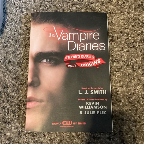 The Vampire Diaries: Stefan's Diaries #1: Origins