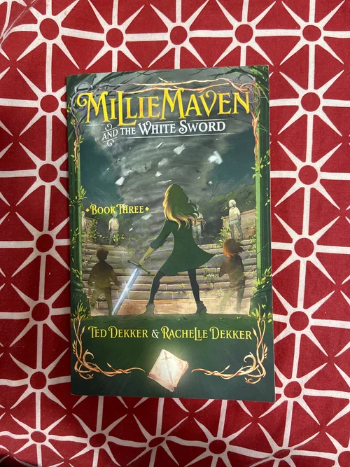 Millie Maven and the White Sword